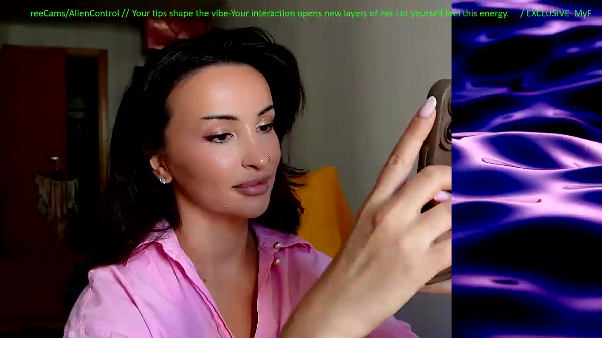 Gallery image thumbnail from AlienControl's myfreecams stream on, 07/30/2026, 10:46 image 16 of 20