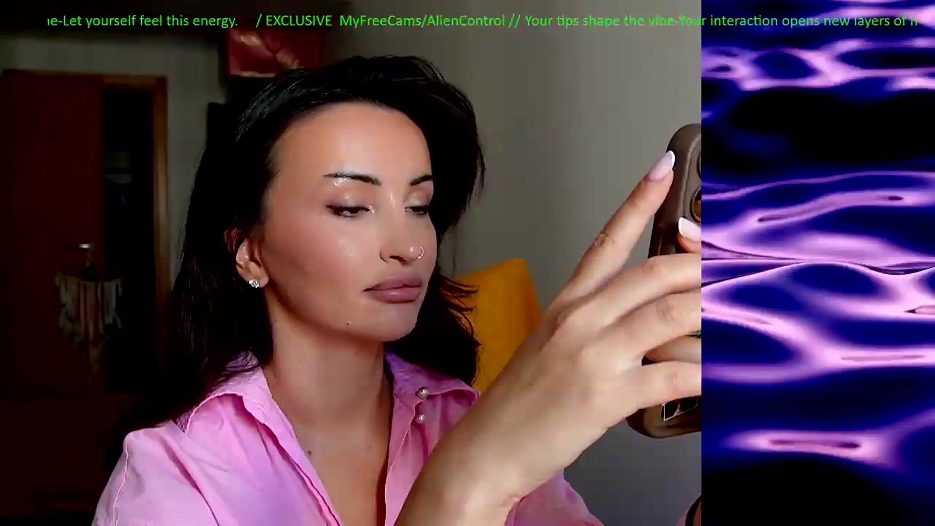 Gallery image thumbnail from AlienControl's myfreecams stream on, 07/30/2026, 10:46 image 11 of 20
