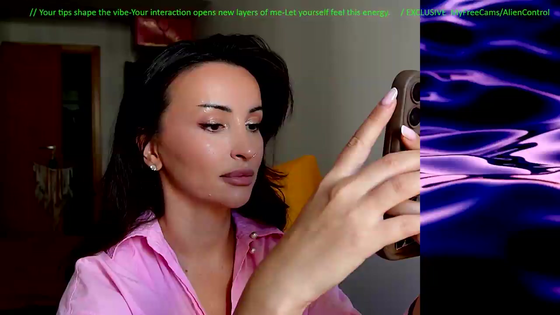 Gallery image thumbnail from AlienControl's myfreecams stream on, 07/30/2026, 10:46 image 10 of 20