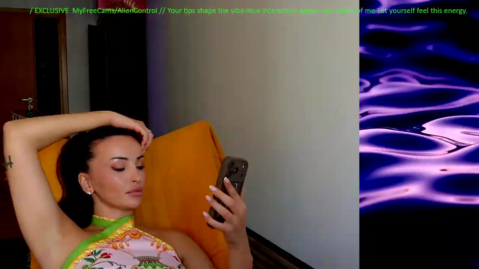 Gallery image thumbnail from AlienControl's myfreecams stream on, 07/31/2026, 10:28 image 16 of 20