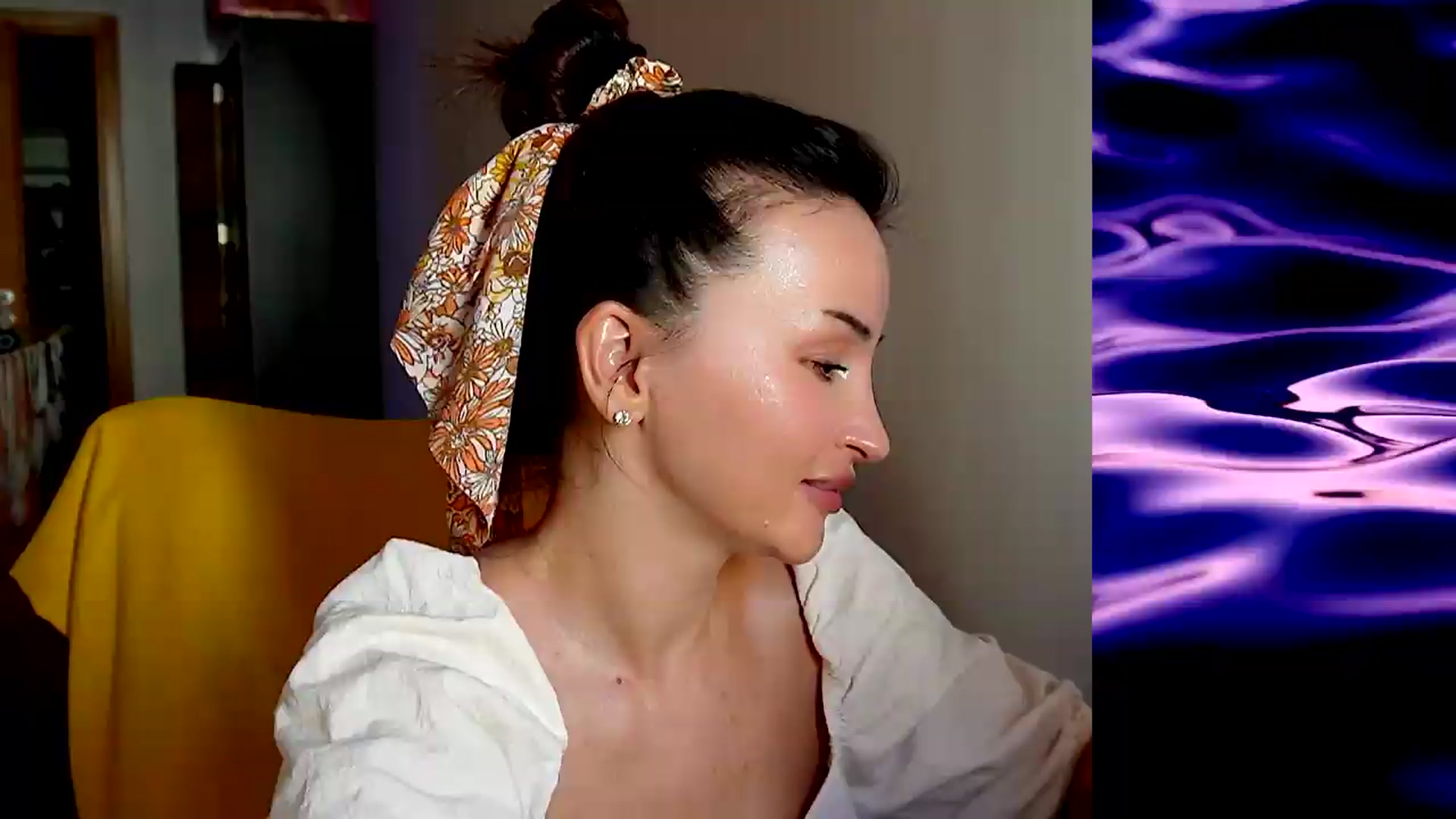 Gallery image thumbnail from AlienControl's myfreecams stream on, 08/11/2026, 14:03 image 10 of 20