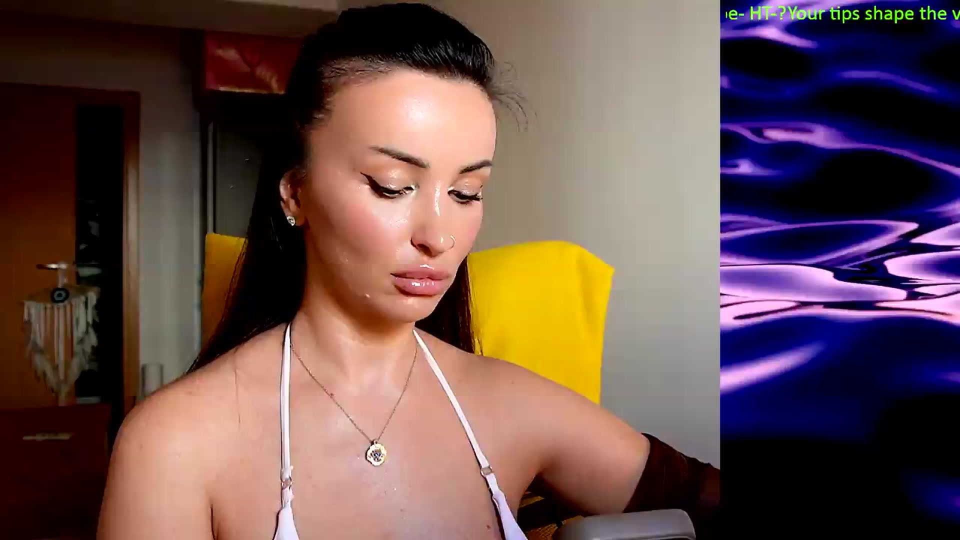 Gallery image thumbnail from AlienControl's myfreecams stream on, 08/28/2026, 13:28 image 10 of 20