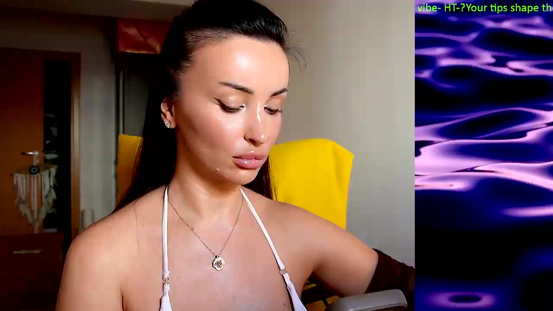 Gallery image thumbnail from AlienControl's myfreecams stream on, 08/28/2026, 13:28 image 9 of 20