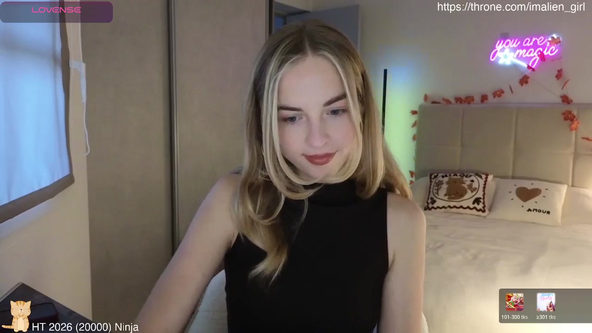 Gallery image thumbnail from AlienGirl's myfreecams stream on, 03/31/2026, 17:18 image 8 of 20