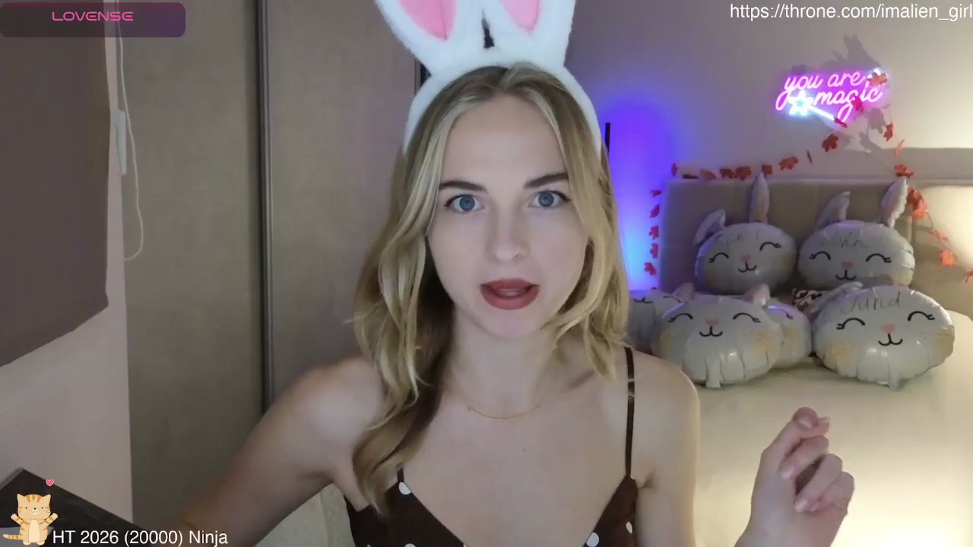 Gallery image thumbnail from AlienGirl's myfreecams stream on, 04/07/2026, 19:01 image 9 of 20