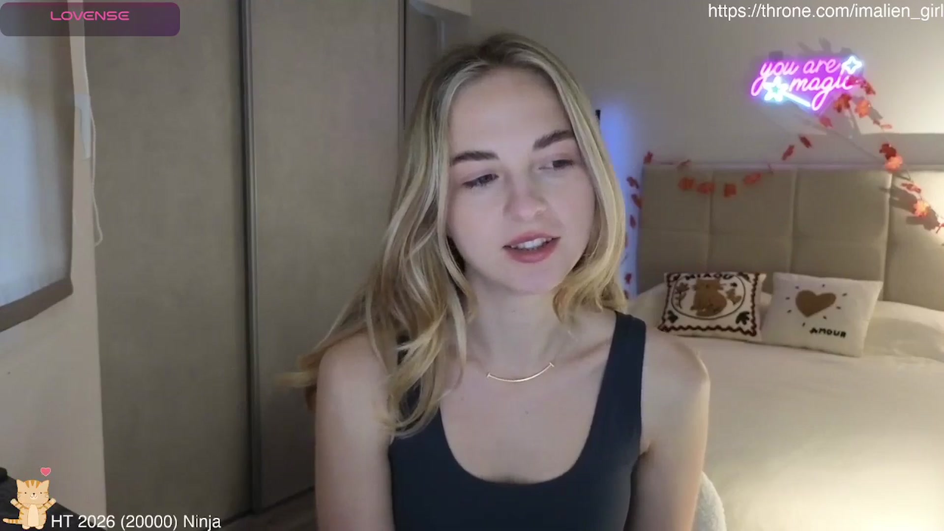 Gallery image thumbnail from AlienGirl's myfreecams stream on, 04/10/2026, 10:44 image 15 of 20