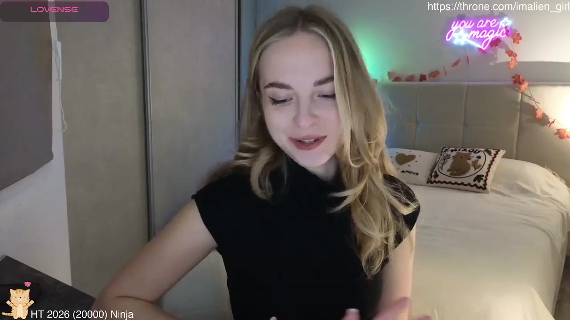Gallery image thumbnail from AlienGirl's myfreecams stream on, 04/14/2026, 17:20 image 2 of 20