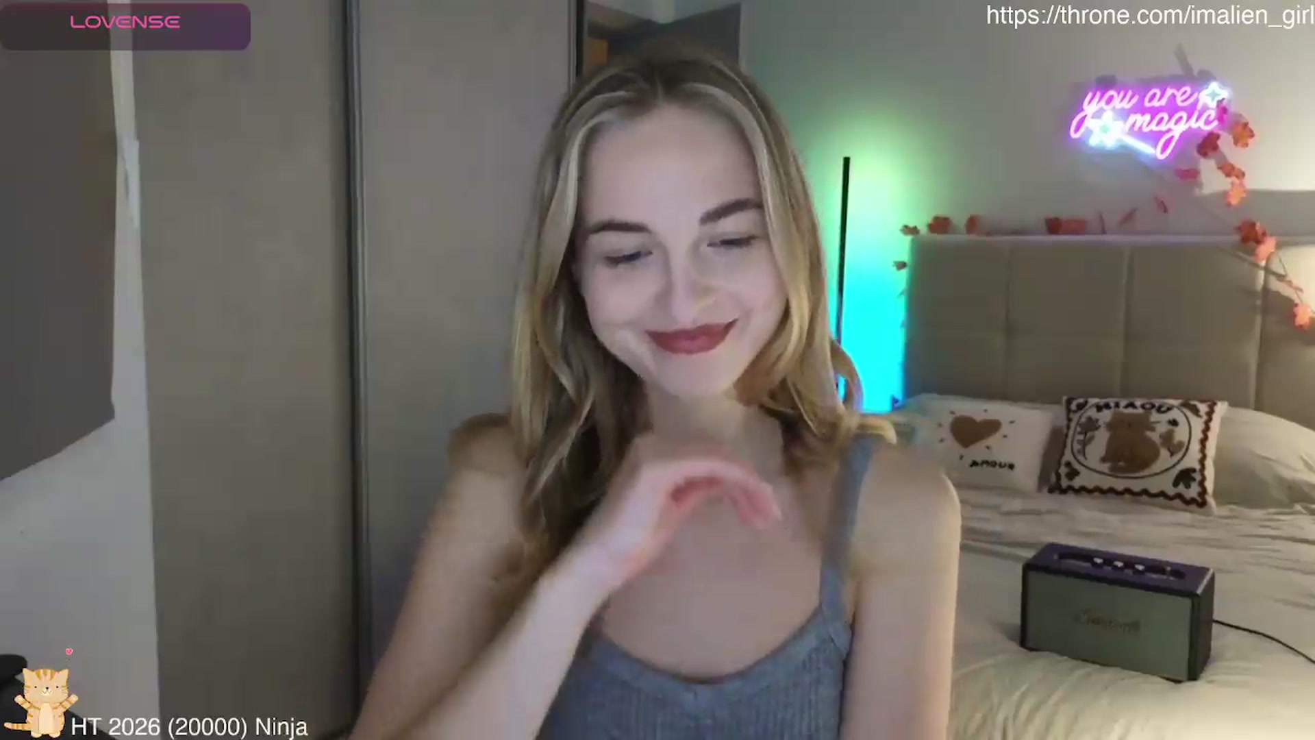 Gallery image thumbnail from AlienGirl's myfreecams stream on, 04/20/2026, 20:23 image 9 of 20
