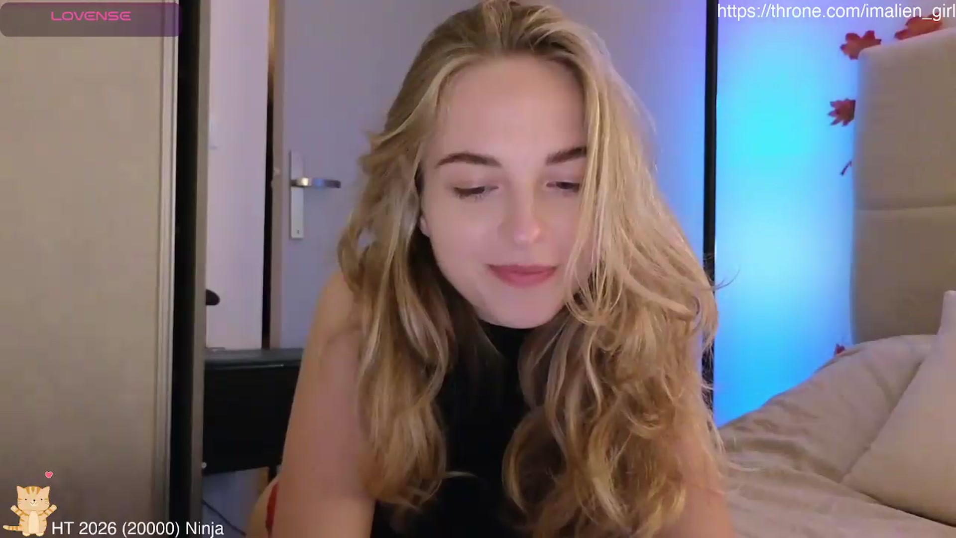 Gallery image thumbnail from AlienGirl's myfreecams stream on, 04/21/2026, 22:08 image 15 of 20