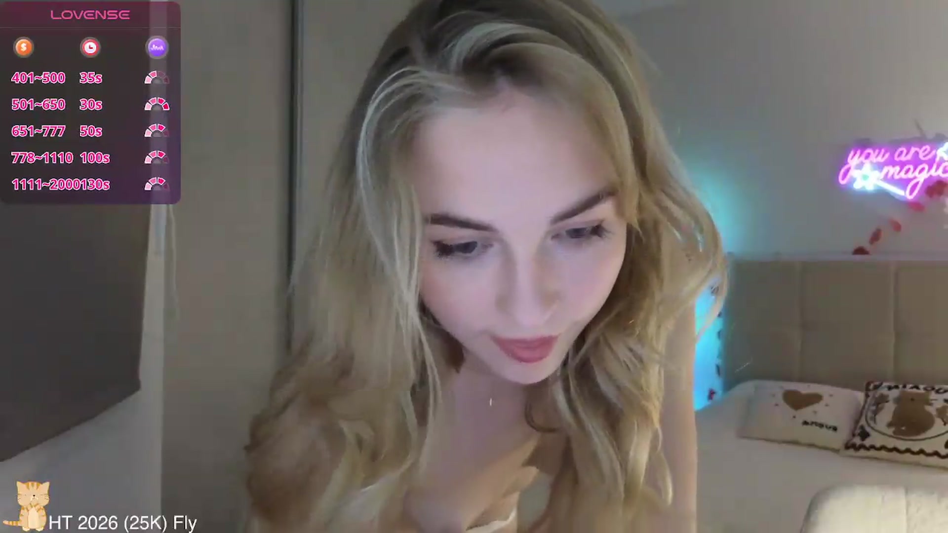 Gallery image thumbnail from AlienGirl's myfreecams stream on, 04/29/2026, 22:36 image 12 of 20