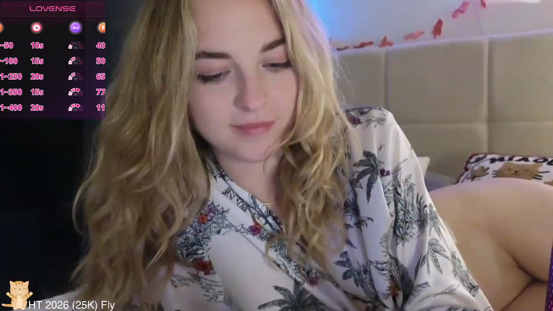 Gallery image thumbnail from AlienGirl's myfreecams stream on, 05/03/2026, 23:19 image 20 of 20