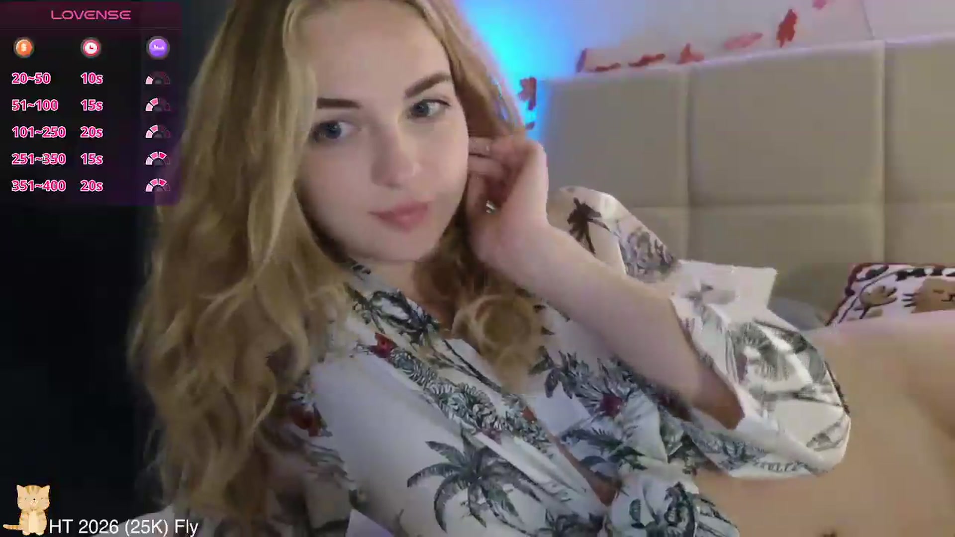 Gallery image thumbnail from AlienGirl's myfreecams stream on, 05/03/2026, 23:19 image 17 of 20