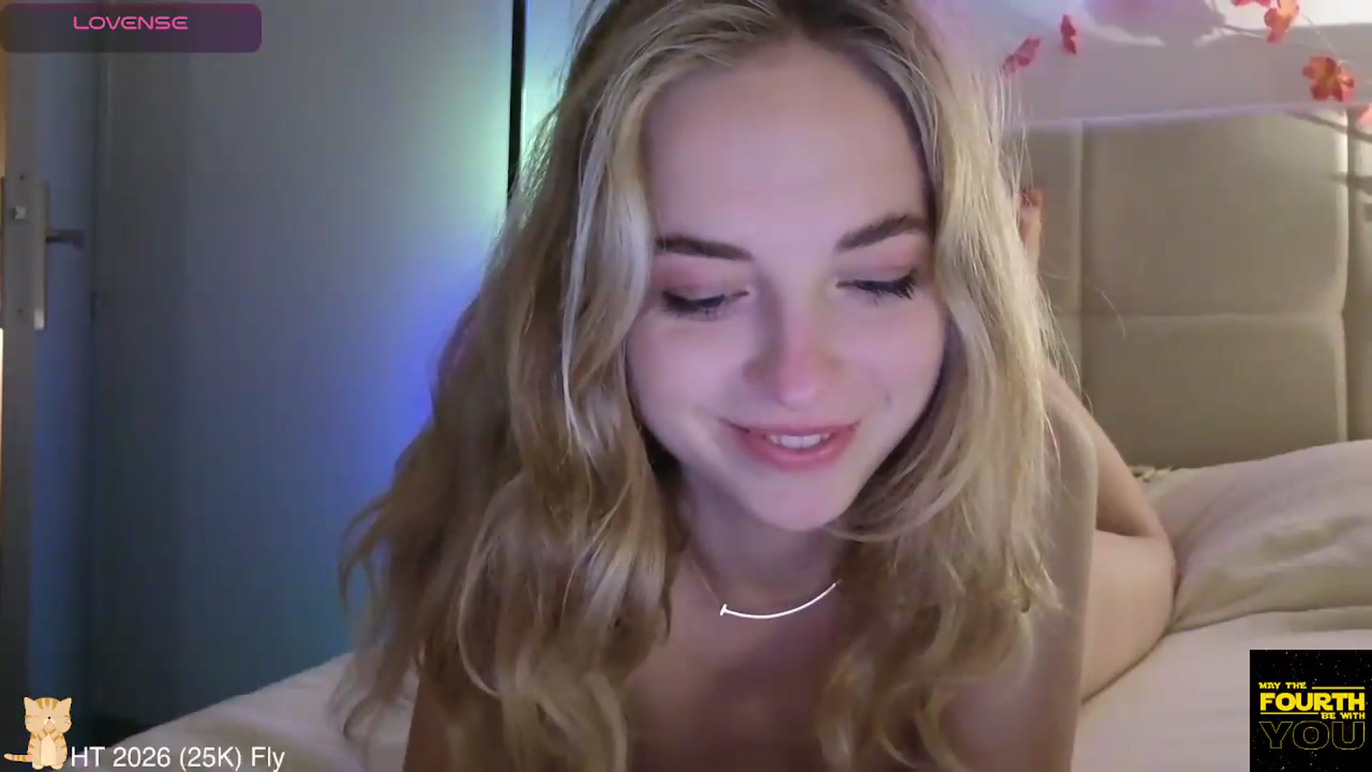 Gallery image thumbnail from AlienGirl's myfreecams stream on, 05/04/2026, 23:46 image 15 of 20