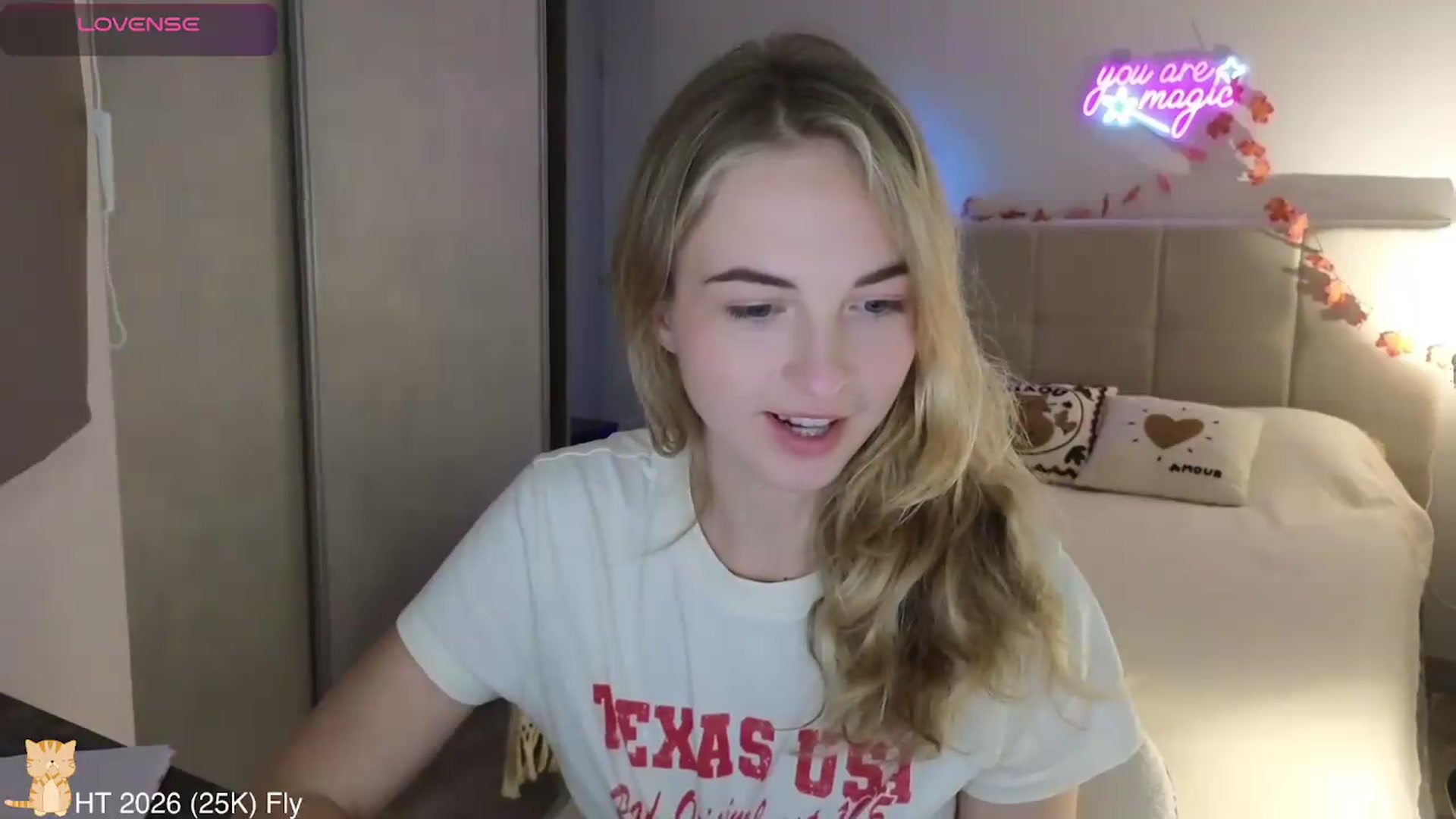 Gallery image thumbnail from AlienGirl's myfreecams stream on, 05/05/2026, 20:10 image 17 of 20