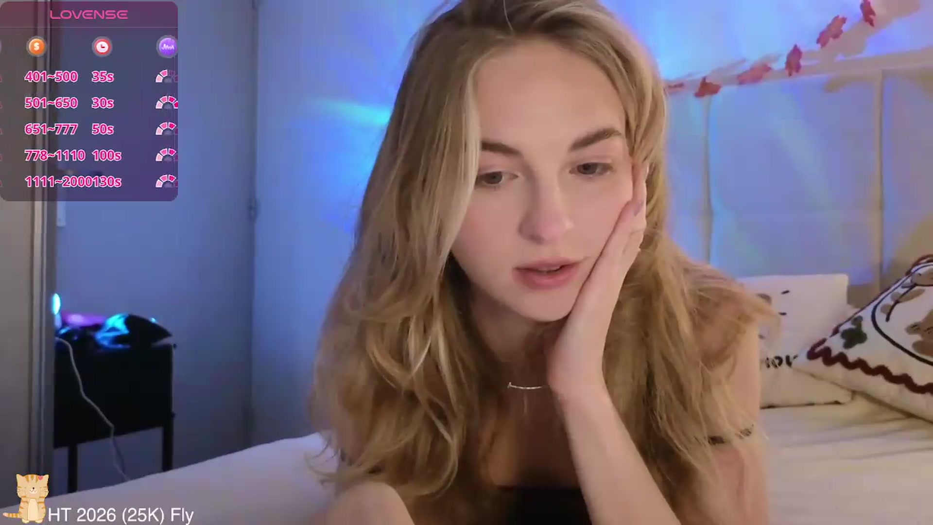 Gallery image thumbnail from AlienGirl's myfreecams stream on, 05/18/2026, 13:15 image 4 of 20
