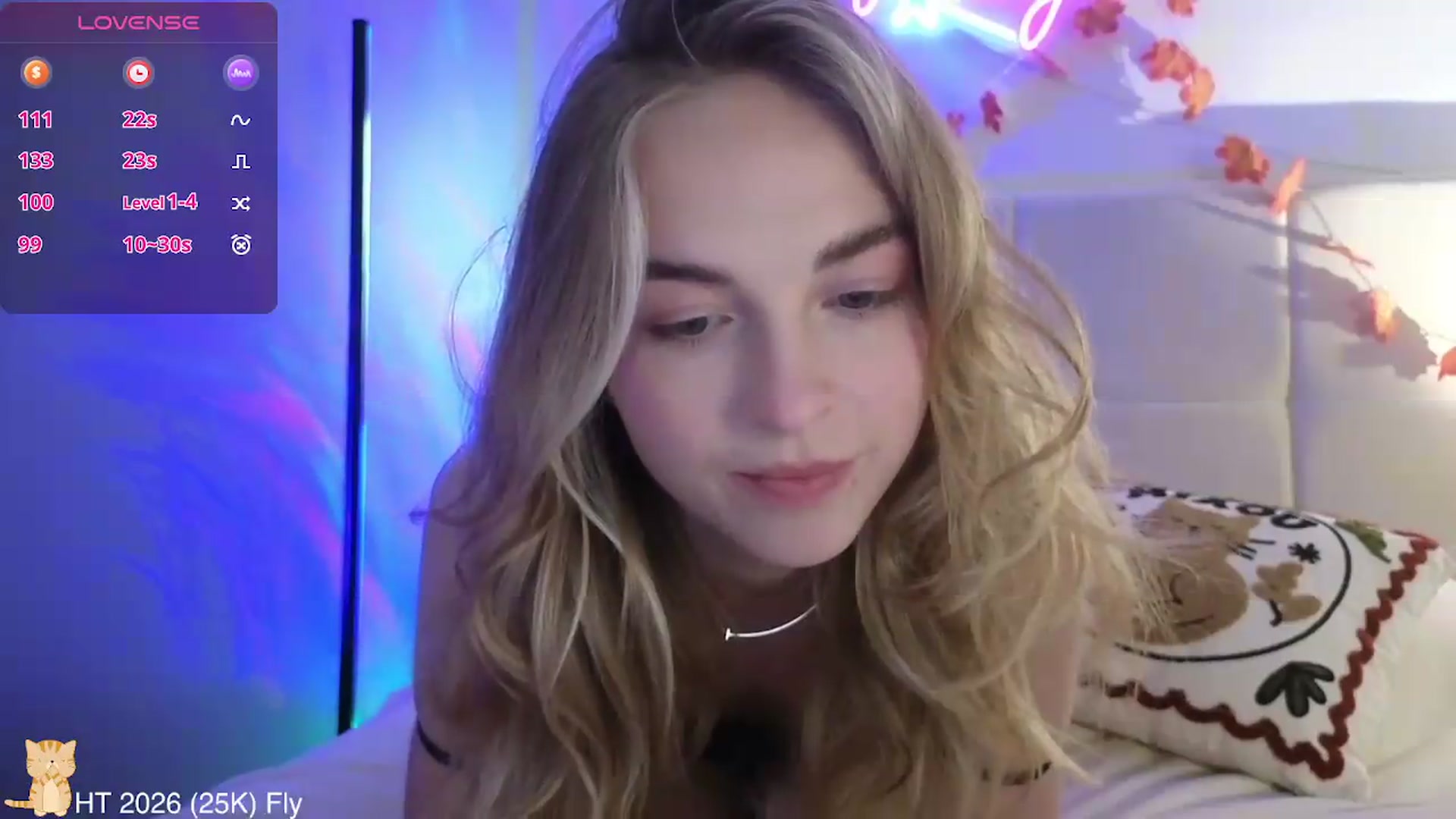 Gallery image thumbnail from AlienGirl's myfreecams stream on, 05/18/2026, 13:15 image 2 of 20