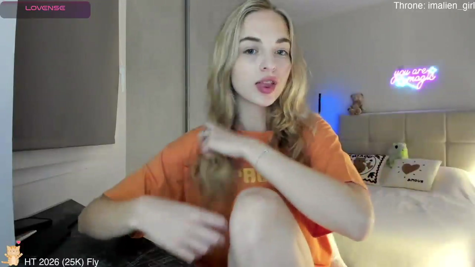 Gallery image thumbnail from AlienGirl's myfreecams stream on, 07/01/2026, 20:47 image 13 of 20