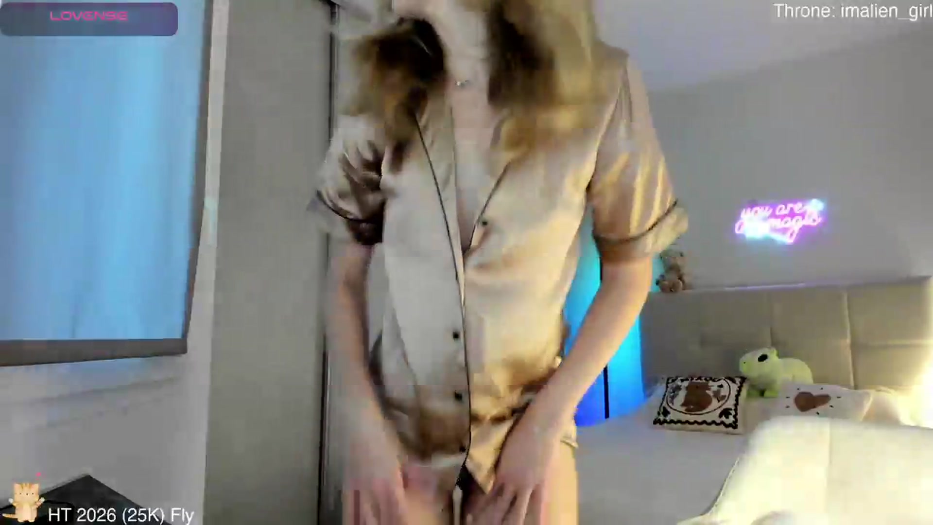 Gallery image thumbnail from AlienGirl's myfreecams stream on, 07/02/2026, 20:05 image 10 of 20