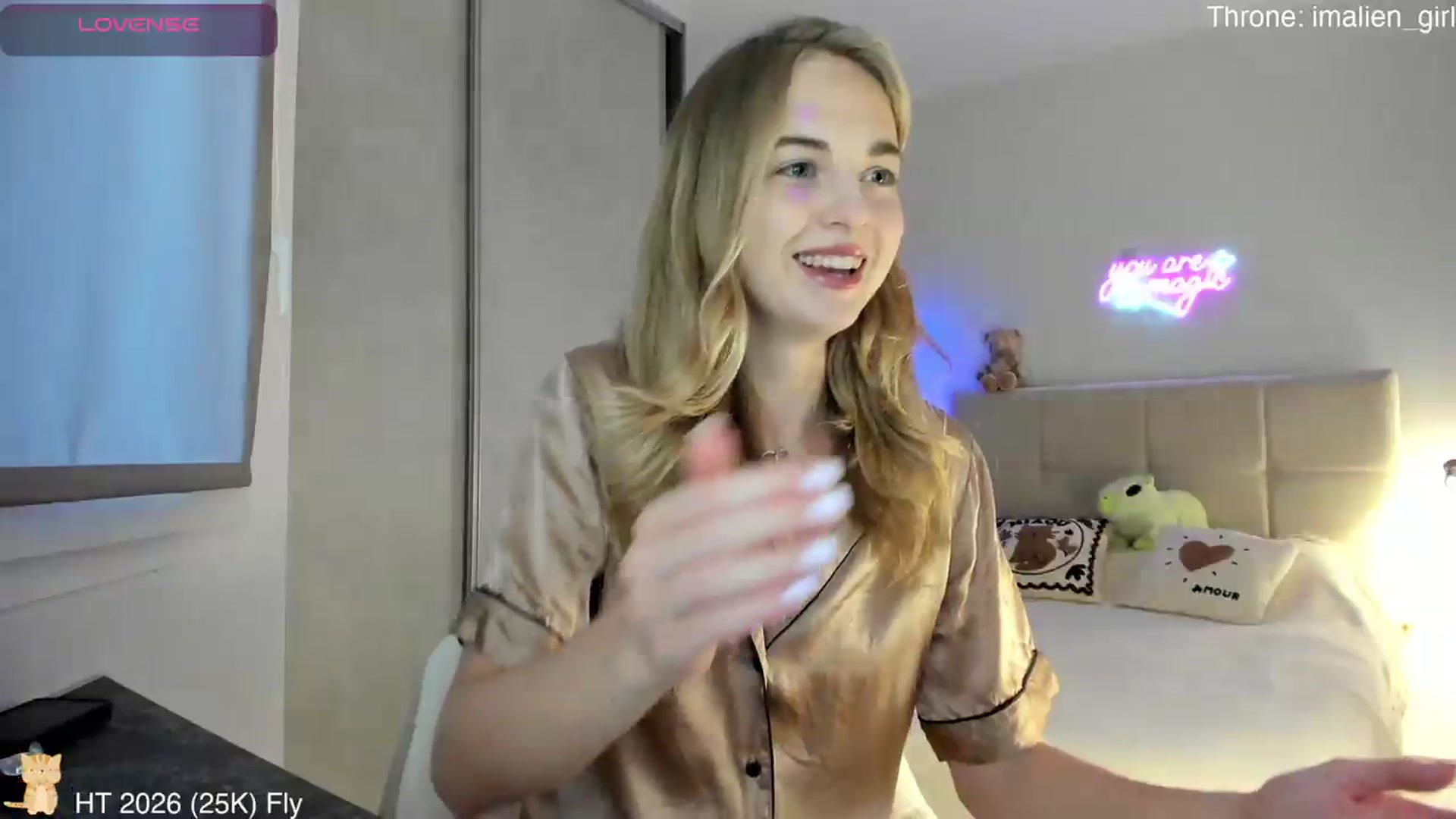 Gallery image thumbnail from AlienGirl's myfreecams stream on, 07/02/2026, 20:05 image 12 of 20