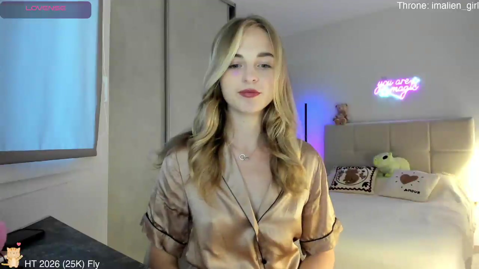 Gallery image thumbnail from AlienGirl's myfreecams stream on, 07/02/2026, 20:05 image 7 of 20