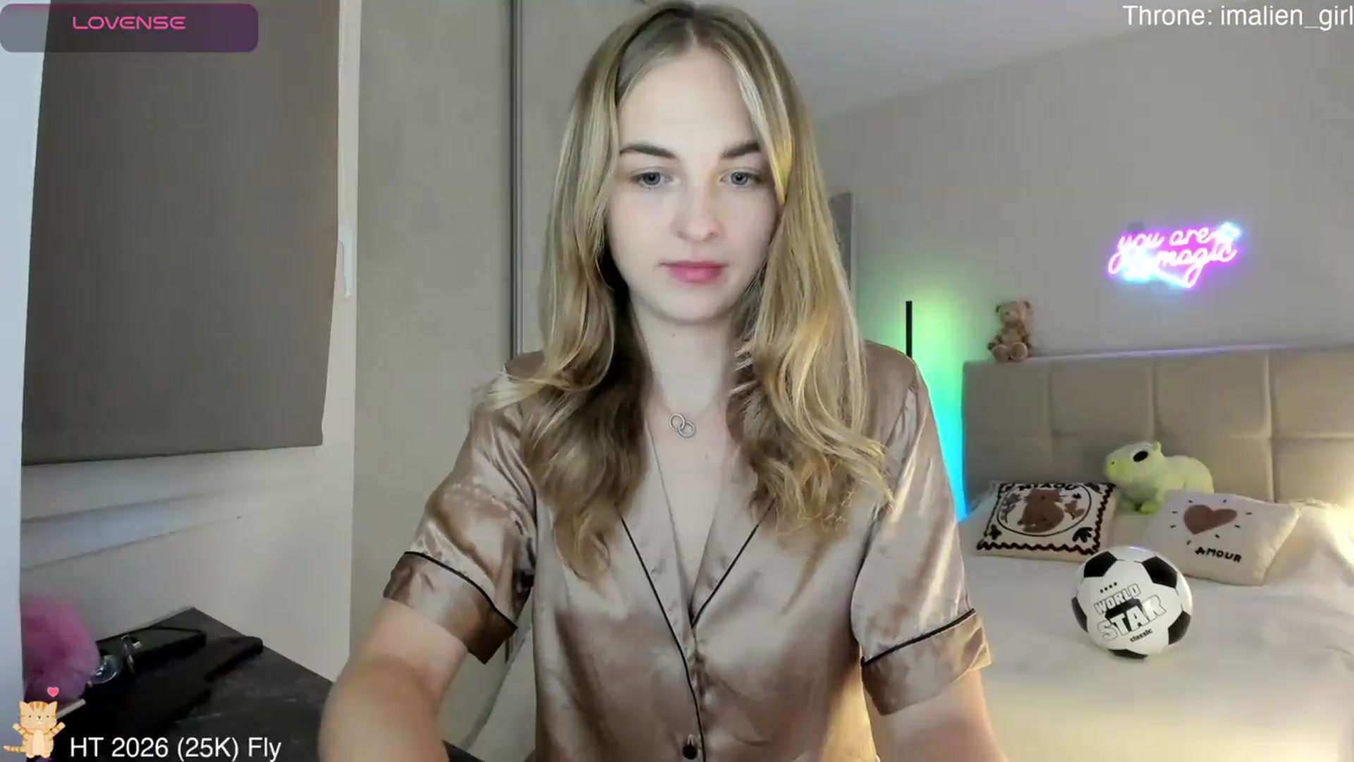 Gallery image thumbnail from AlienGirl's myfreecams stream on, 07/02/2026, 22:05 image 2 of 20