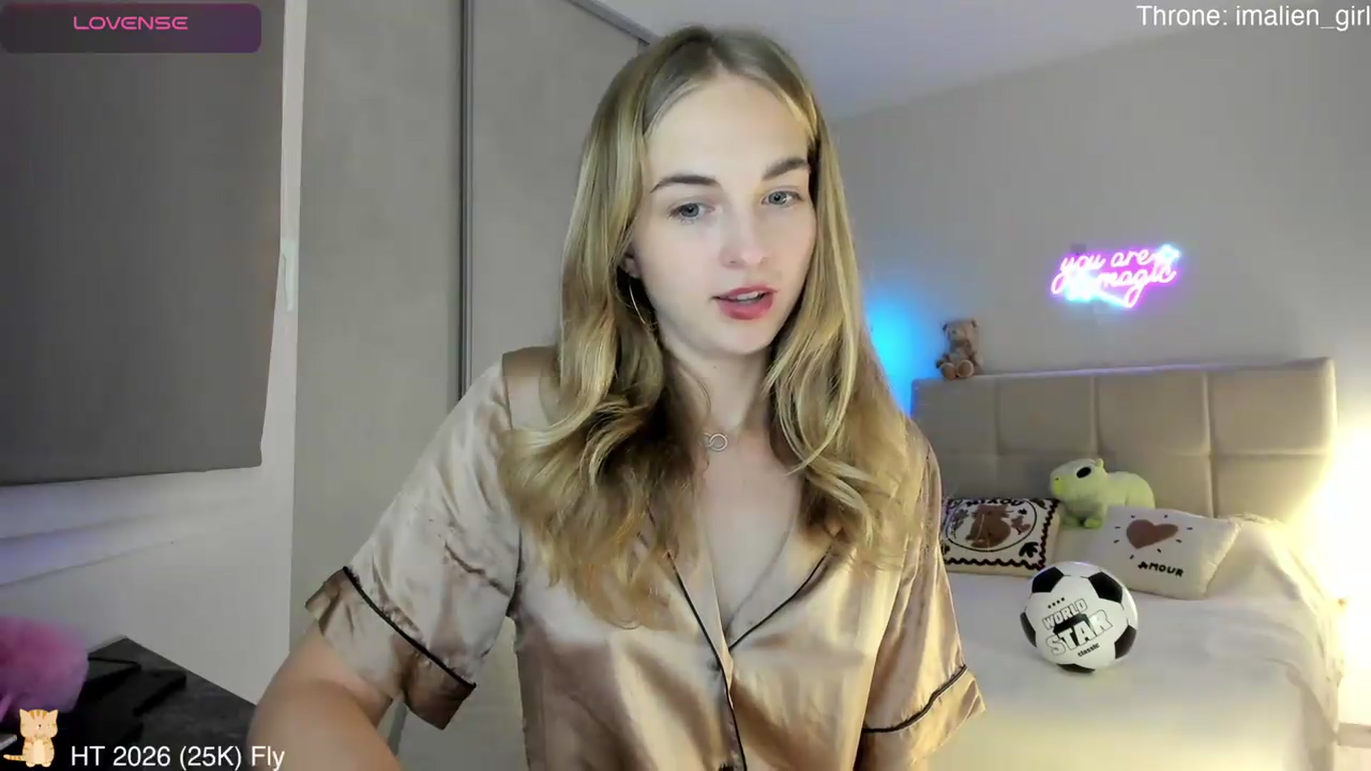 Gallery image thumbnail from AlienGirl's myfreecams stream on, 07/02/2026, 22:05 image 19 of 20