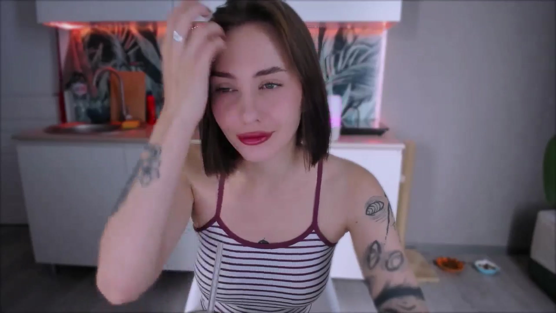 Gallery image thumbnail from Alien_Eva's myfreecams stream on, 08/29/2024, 01:30 image 2 of 20