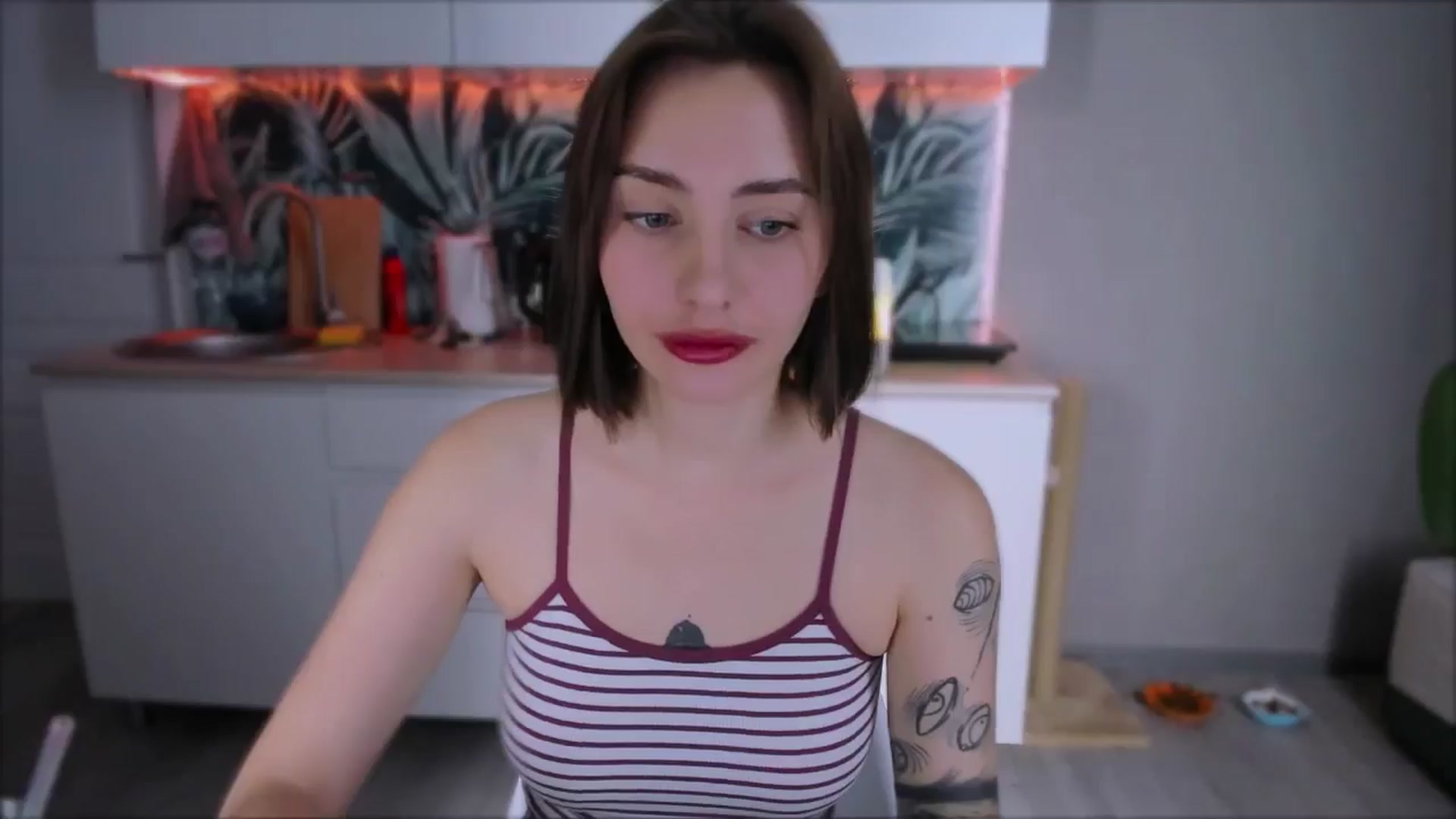 Gallery image thumbnail from Alien_Eva's myfreecams stream on, 08/29/2024, 02:54 image 9 of 20