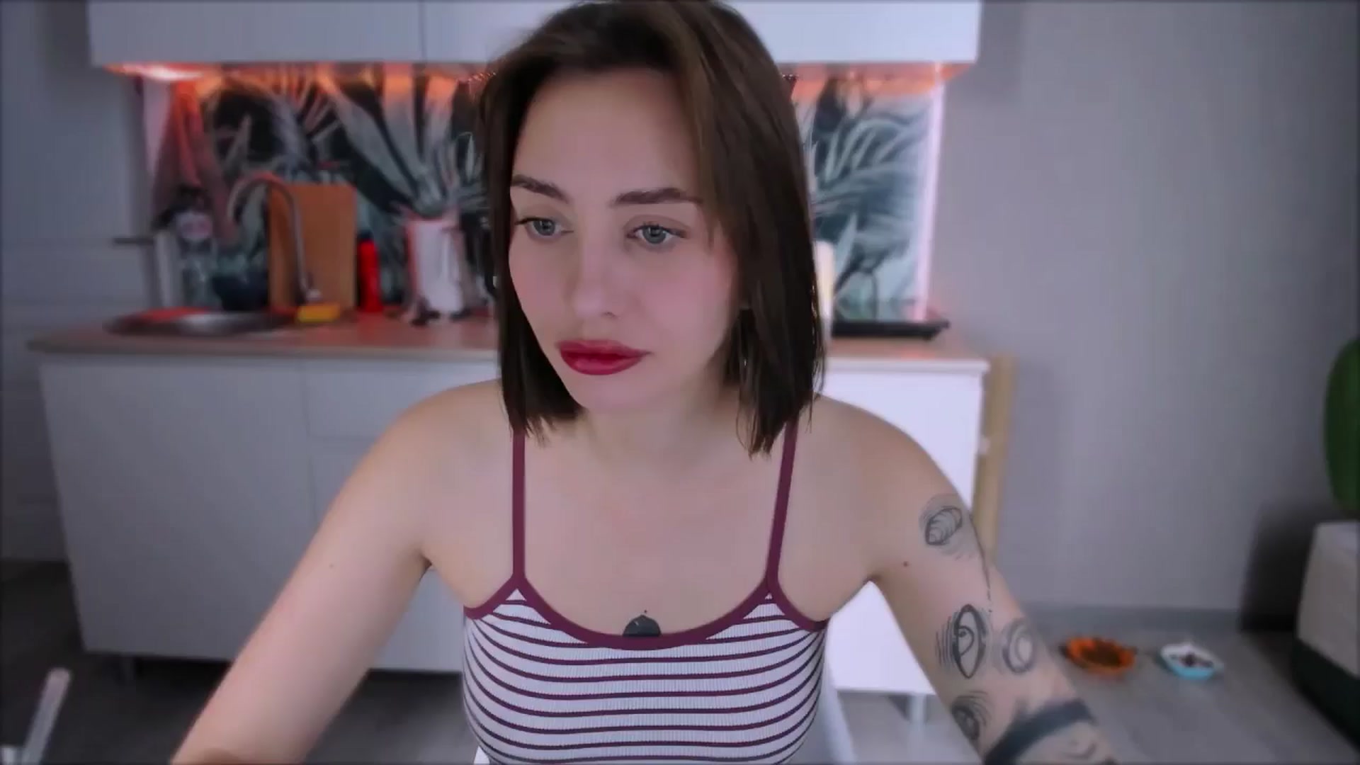 Gallery image thumbnail from Alien_Eva's myfreecams stream on, 08/29/2024, 02:54 image 10 of 20