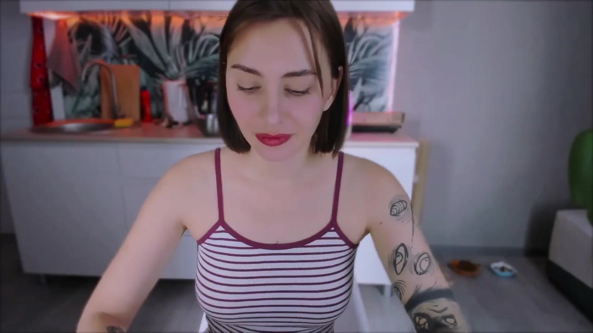 Gallery image thumbnail from Alien_Eva's myfreecams stream on, 08/29/2024, 06:19 image 10 of 20