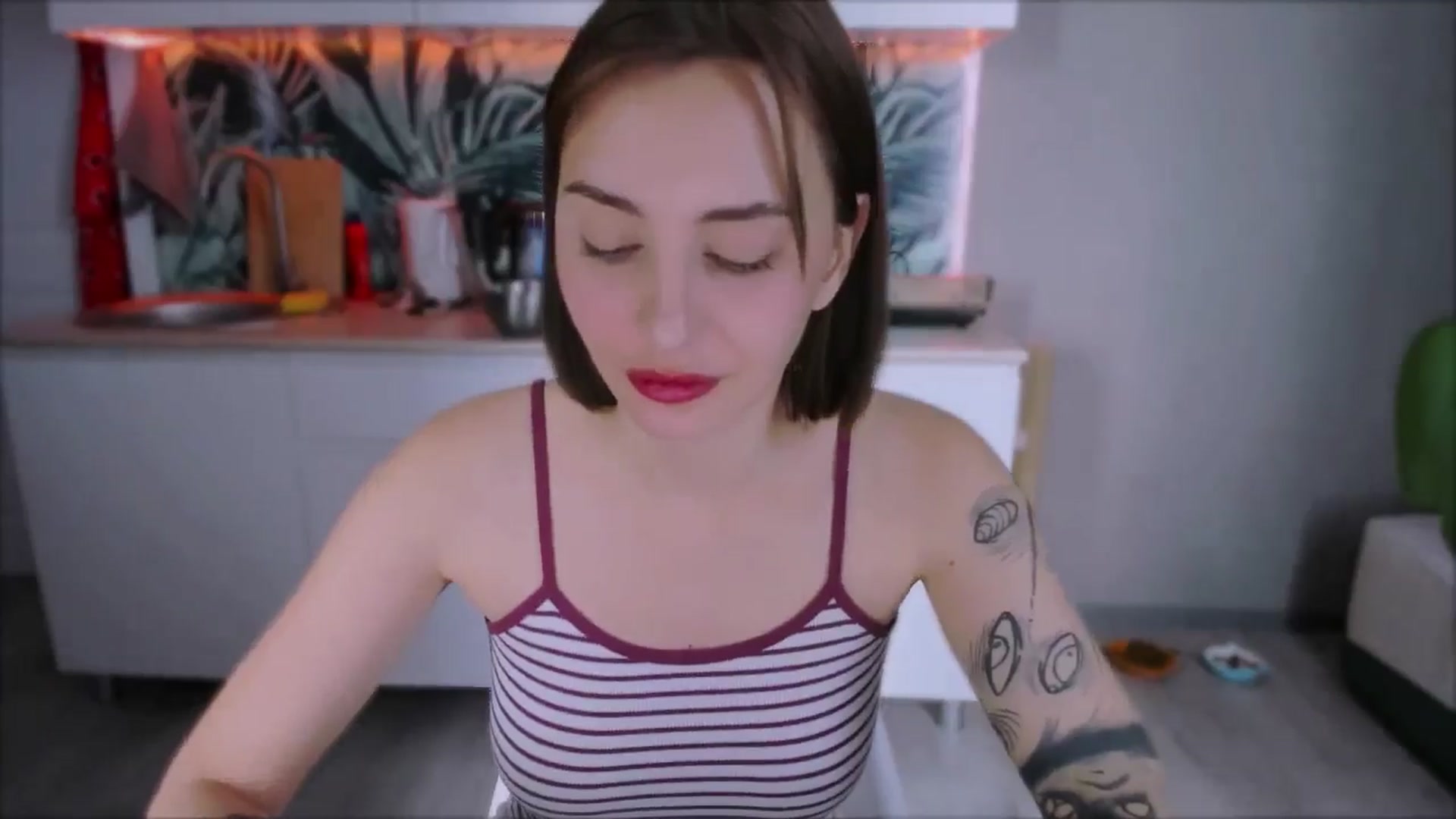 Gallery image thumbnail from Alien_Eva's myfreecams stream on, 08/29/2024, 06:19 image 8 of 20