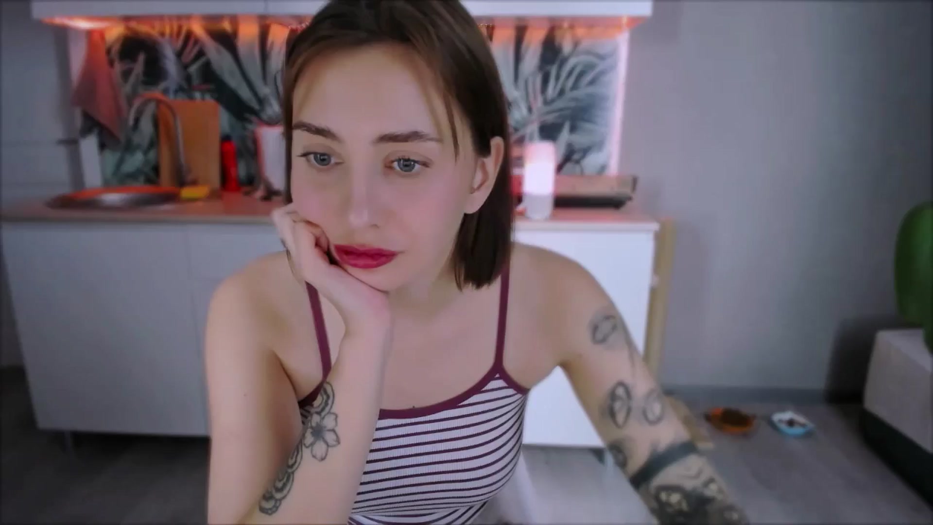 Gallery image thumbnail from Alien_Eva's myfreecams stream on, 08/29/2024, 06:19 image 2 of 20