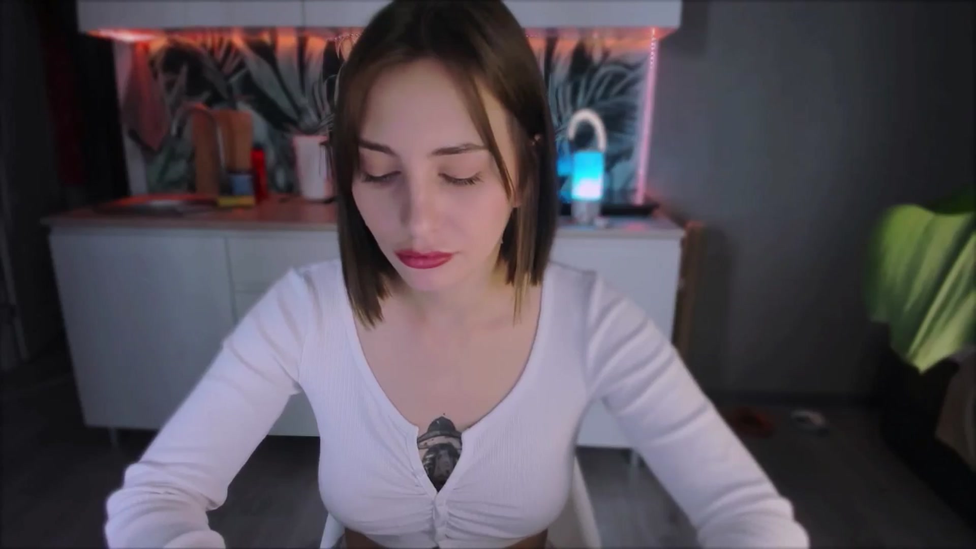 Gallery image thumbnail from Alien_Eva's myfreecams stream on, 09/02/2024, 05:41 image 7 of 20
