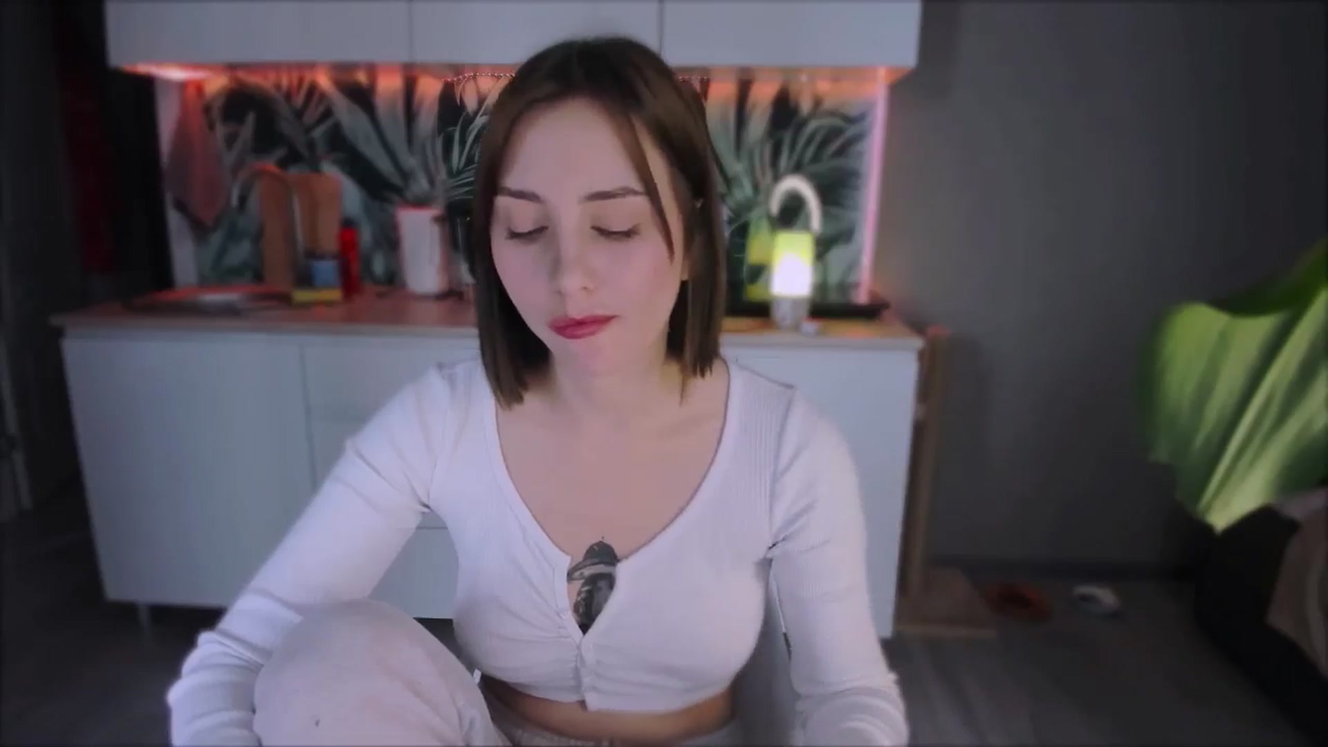 Gallery image thumbnail from Alien_Eva's myfreecams stream on, 09/02/2024, 06:02 image 2 of 20