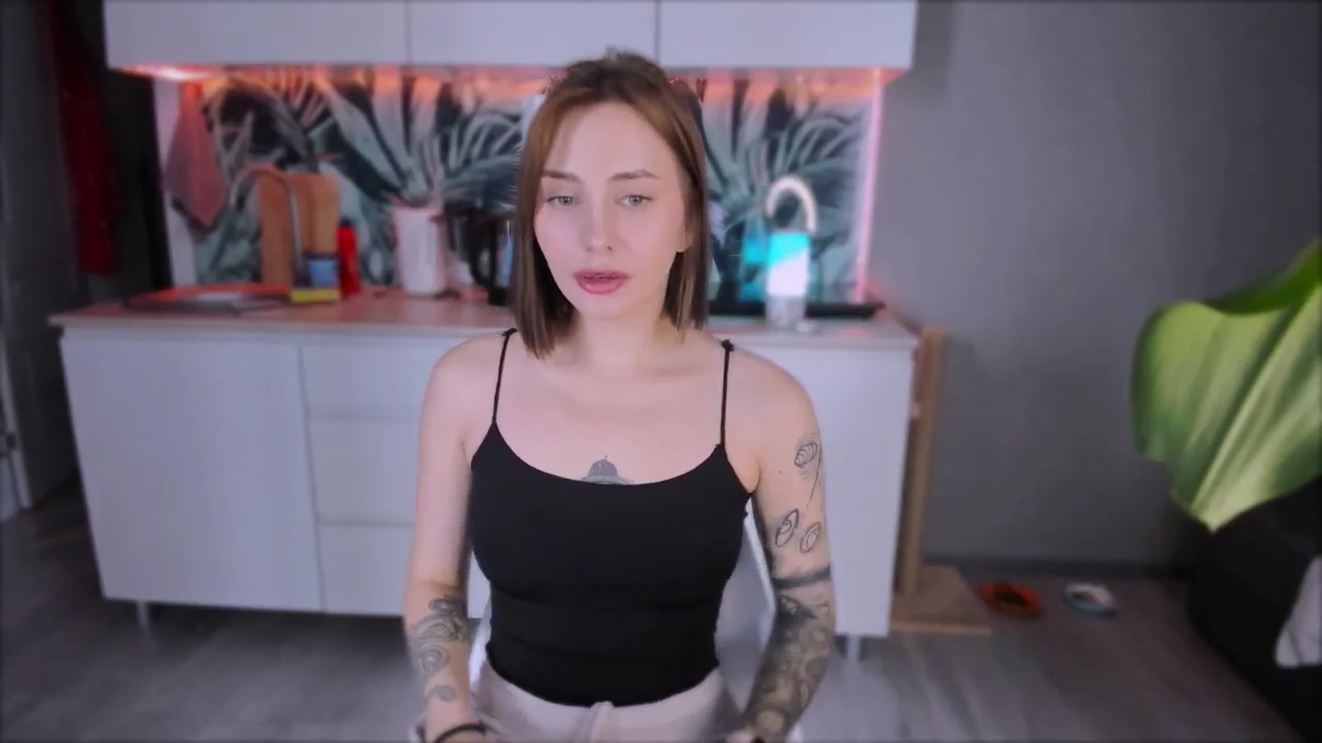 Gallery image thumbnail from Alien_Eva's myfreecams stream on, 09/02/2024, 06:43 image 6 of 20