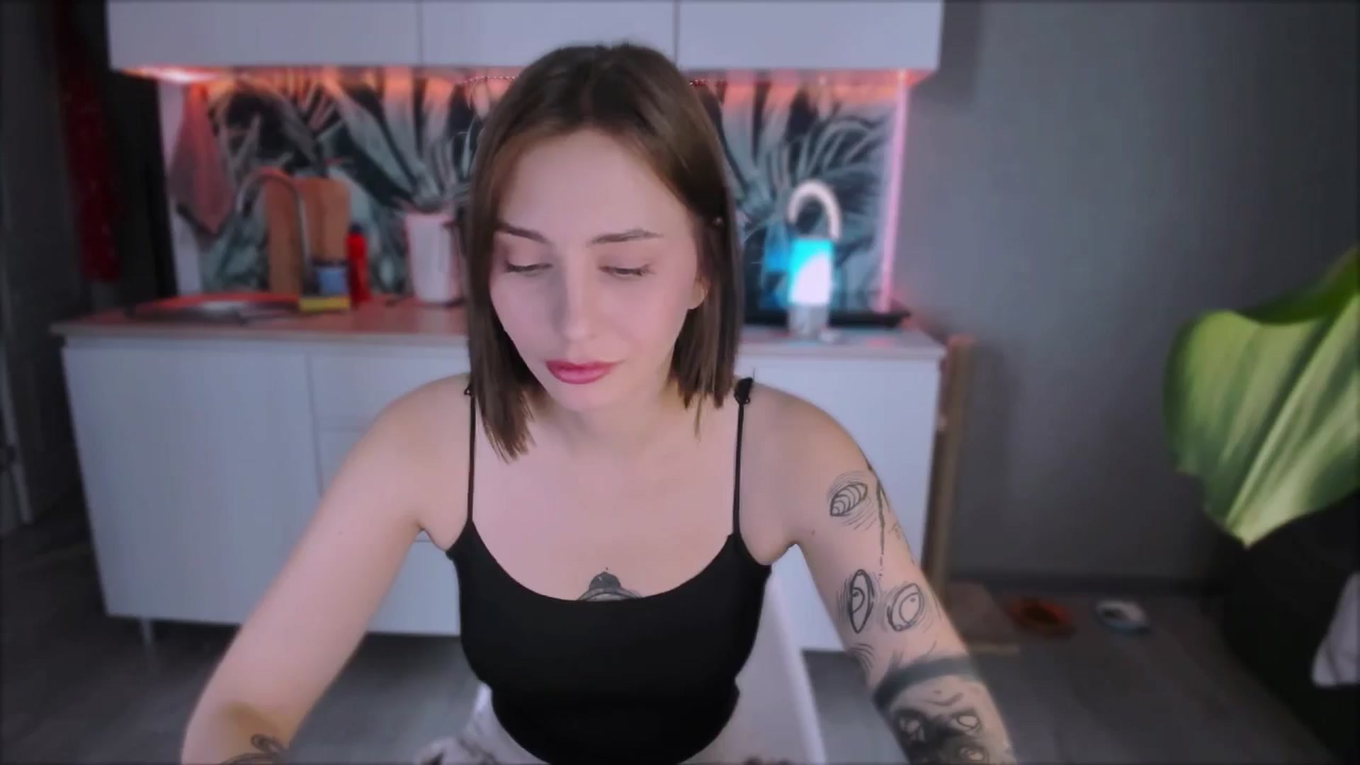 Gallery image thumbnail from Alien_Eva's myfreecams stream on, 09/02/2024, 06:43 image 3 of 20