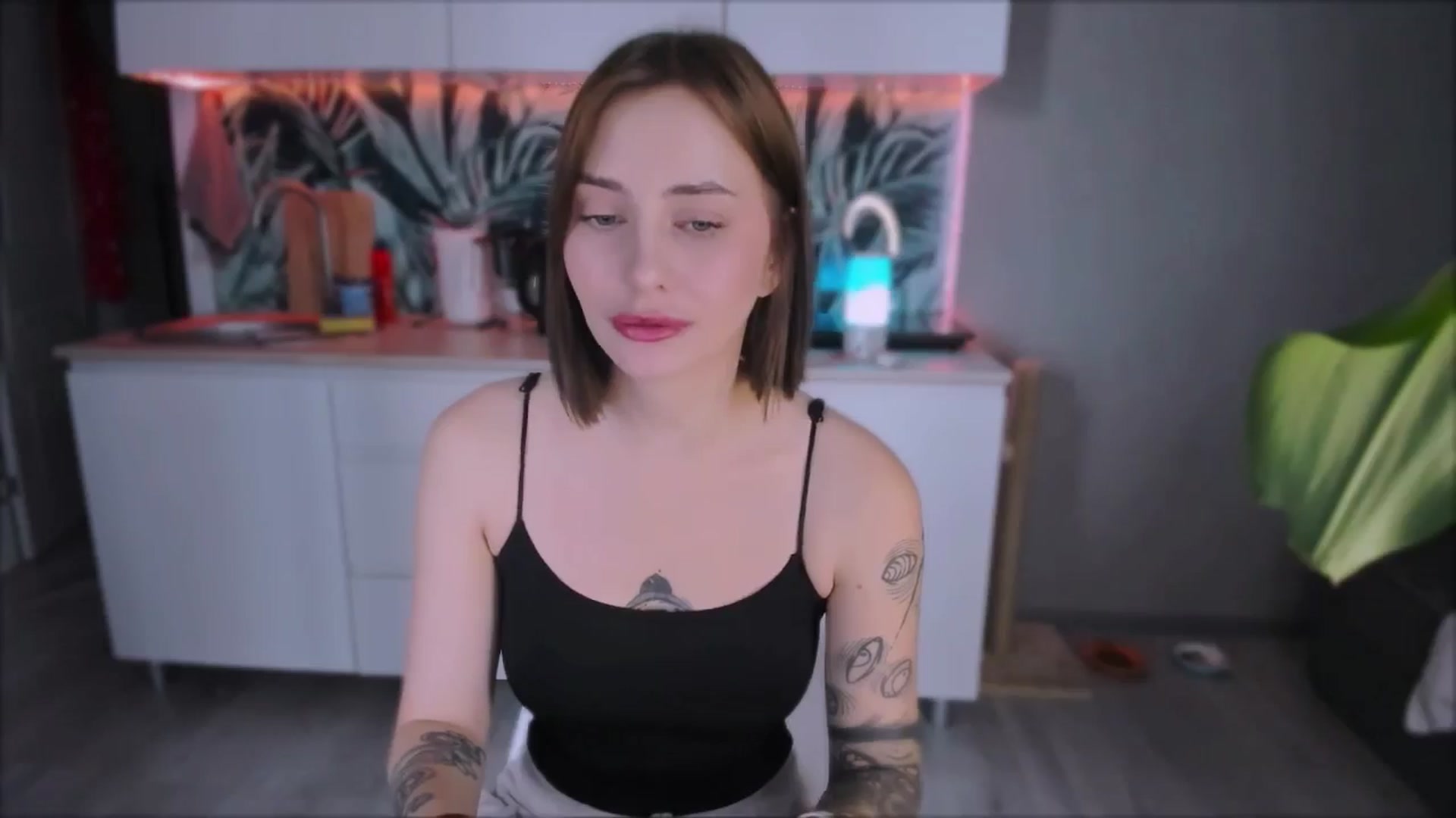 Gallery image thumbnail from Alien_Eva's myfreecams stream on, 09/02/2024, 06:43 image 5 of 20