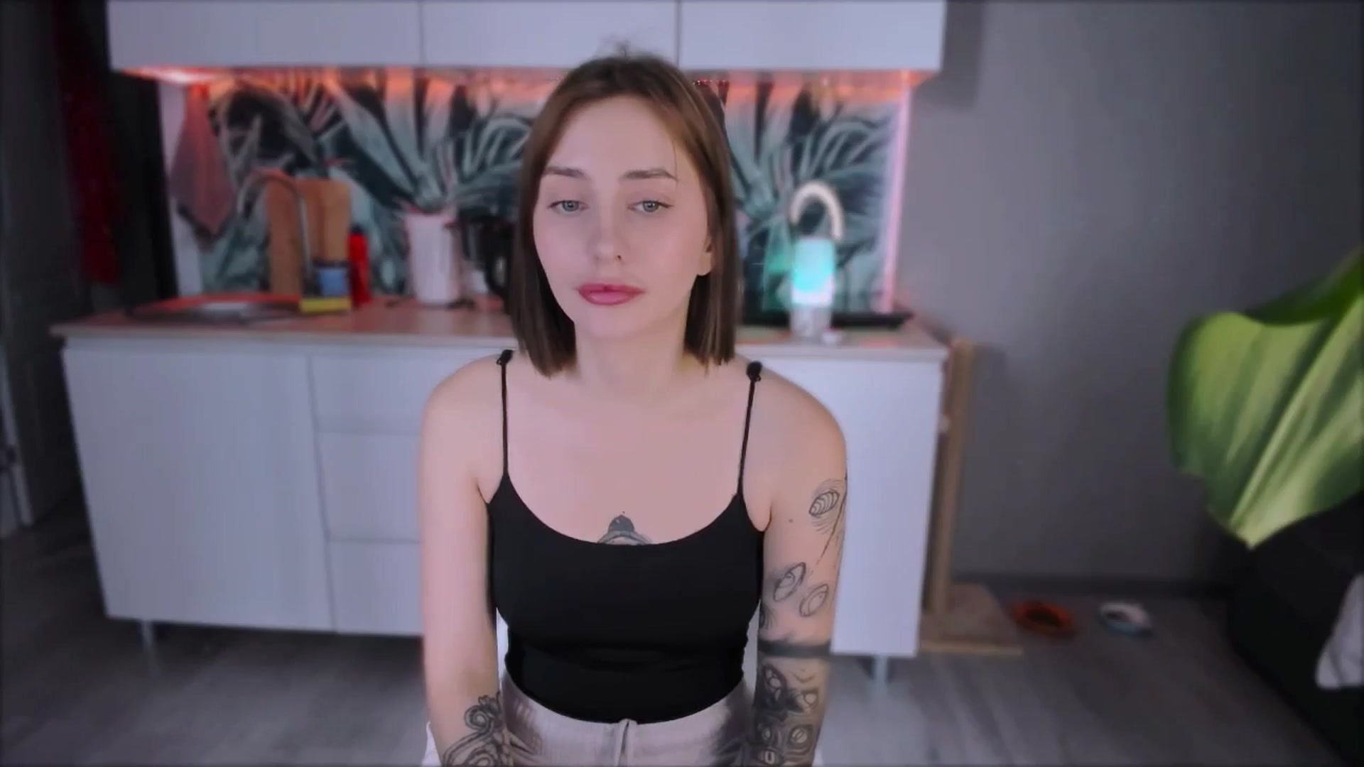 Gallery image thumbnail from Alien_Eva's myfreecams stream on, 09/02/2024, 06:43 image 15 of 20