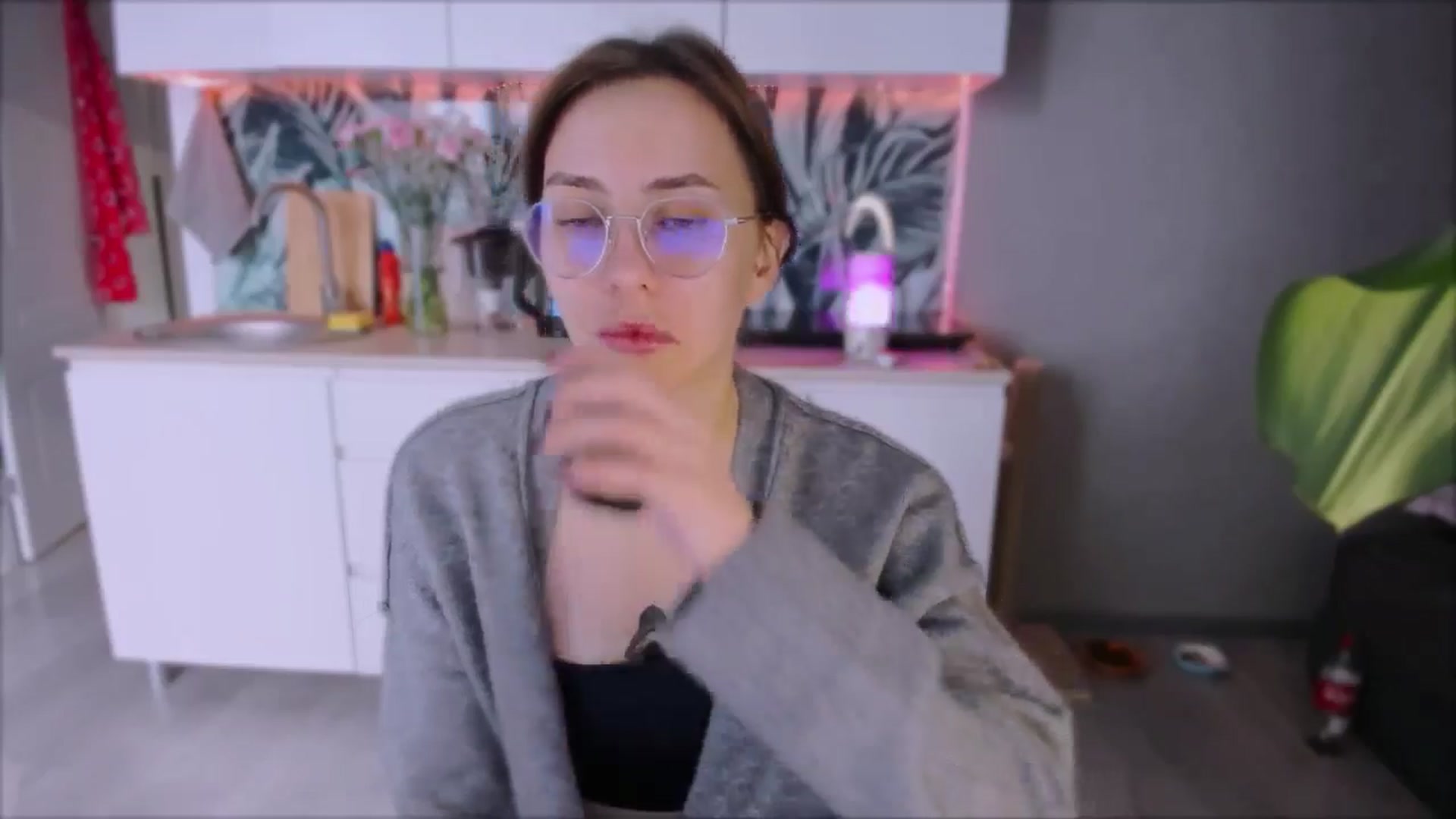 Gallery image thumbnail from Alien_Eva's myfreecams stream on, 09/03/2024, 02:34 image 11 of 20