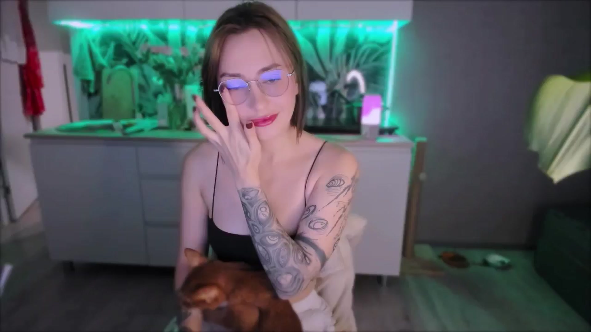 Gallery image thumbnail from Alien_Eva's myfreecams stream on, 09/09/2024, 03:06 image 10 of 20