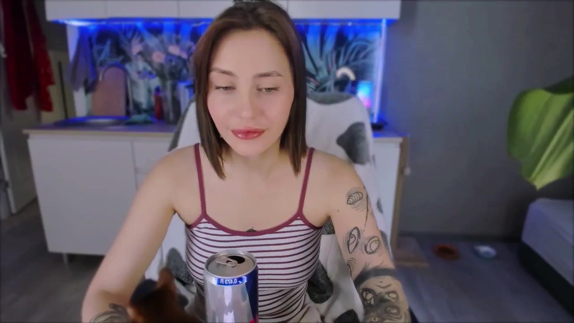 Gallery image thumbnail from Alien_Eva's myfreecams stream on, 09/11/2024, 03:51 image 10 of 20