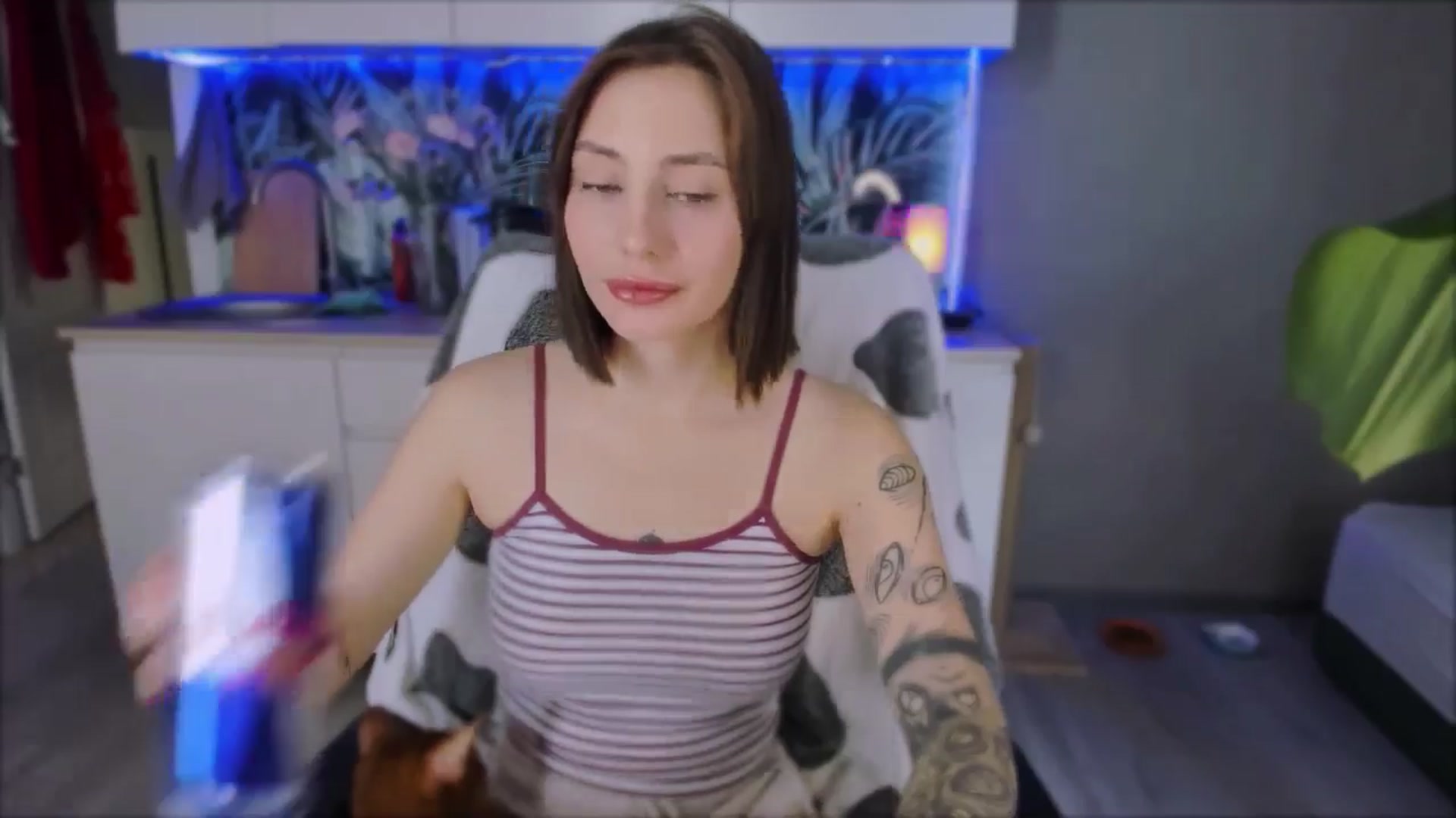 Gallery image thumbnail from Alien_Eva's myfreecams stream on, 09/11/2024, 03:51 image 11 of 20