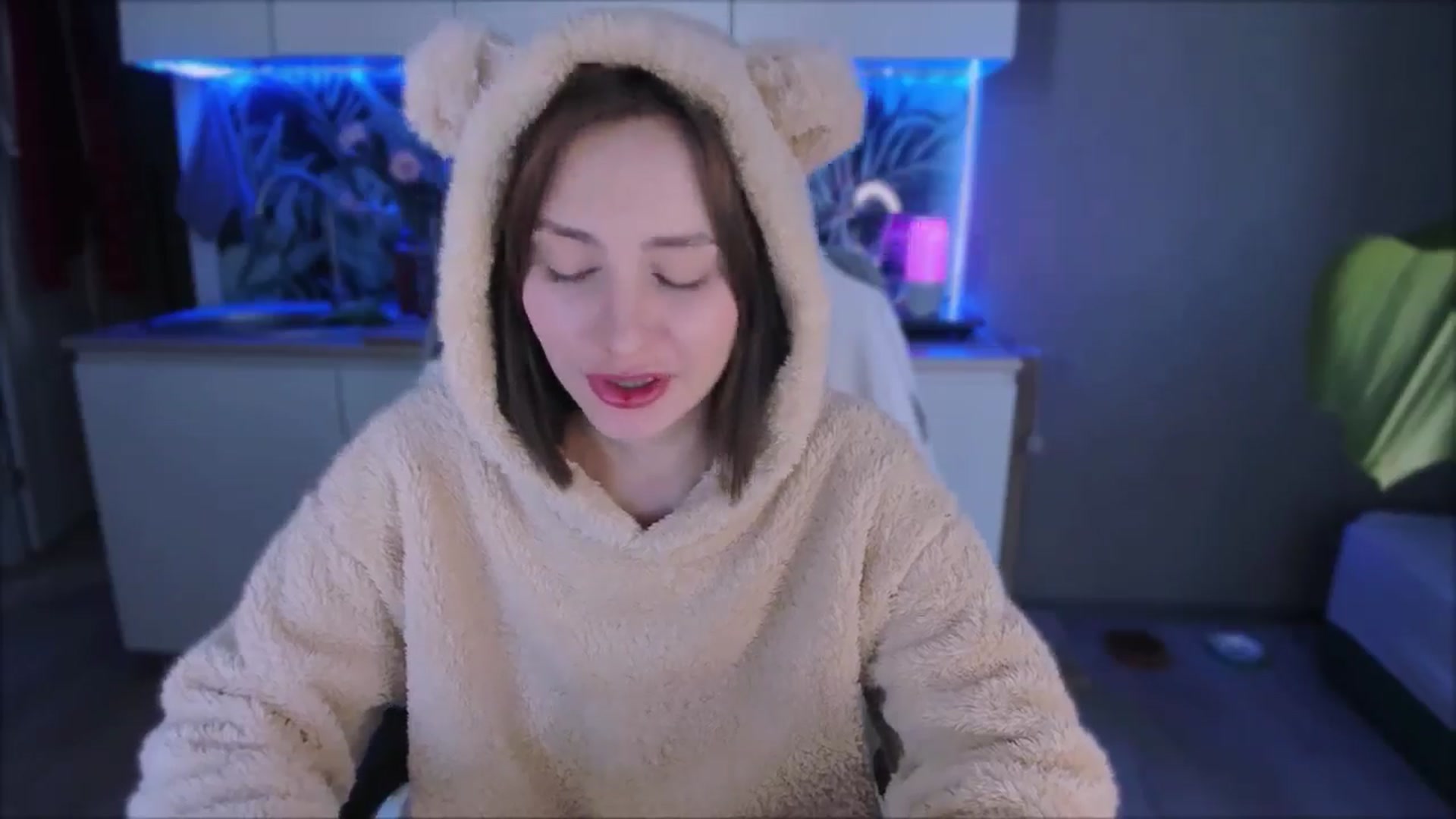 Gallery image thumbnail from Alien_Eva's myfreecams stream on, 09/11/2024, 06:20 image 8 of 20