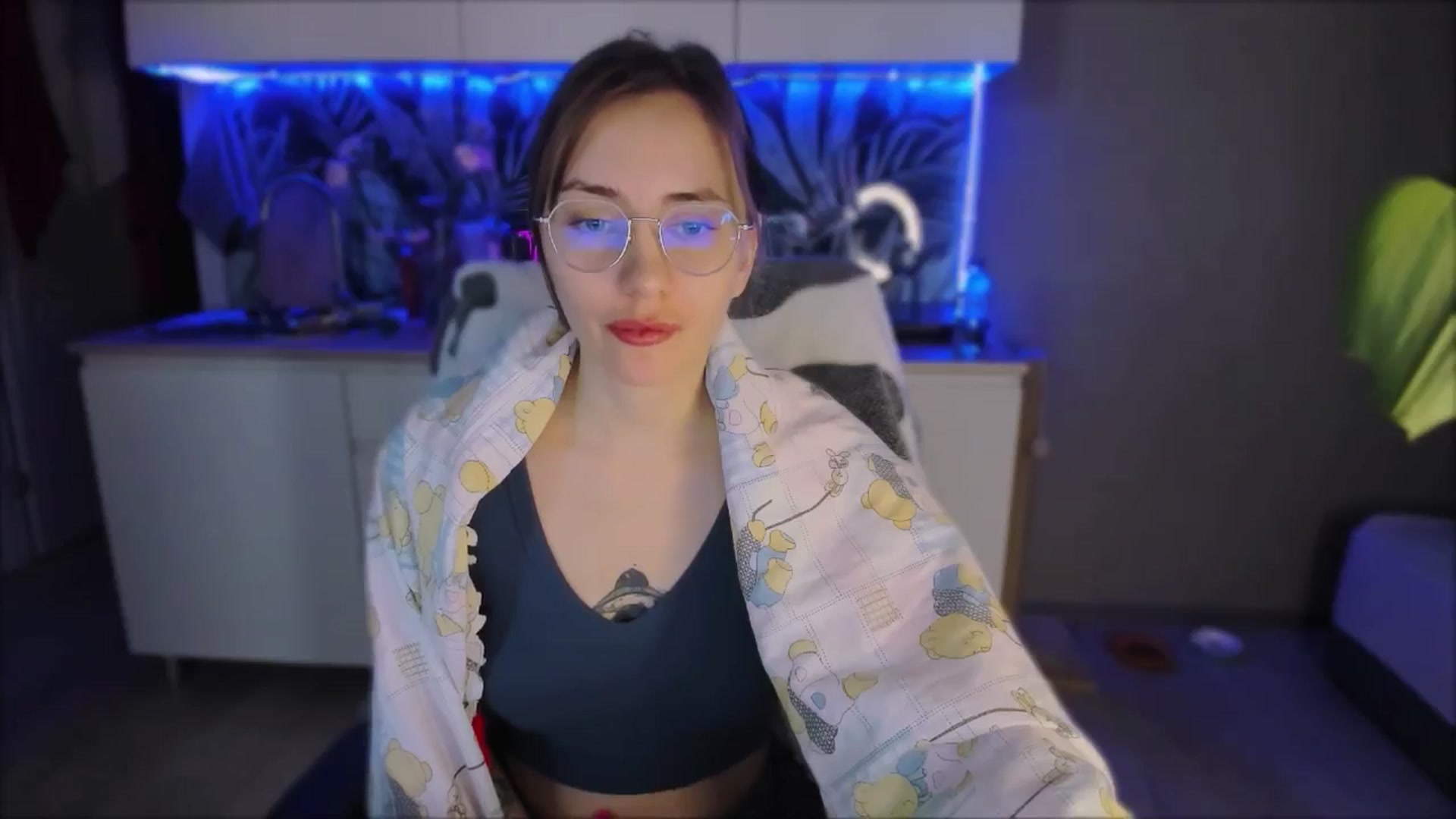 Gallery image thumbnail from Alien_Eva's myfreecams stream on, 09/13/2024, 13:04 image 16 of 20