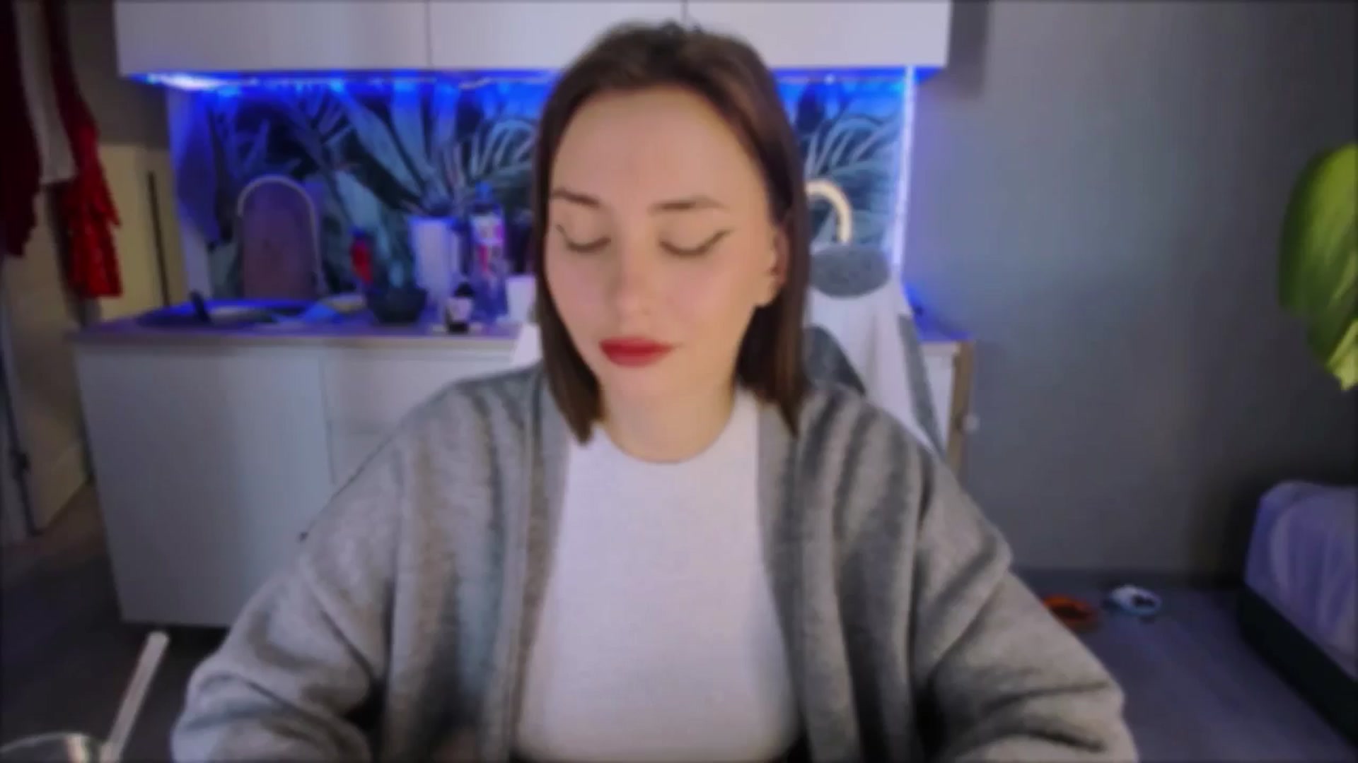 Gallery image thumbnail from Alien_Eva's myfreecams stream on, 09/17/2024, 08:34 image 5 of 20