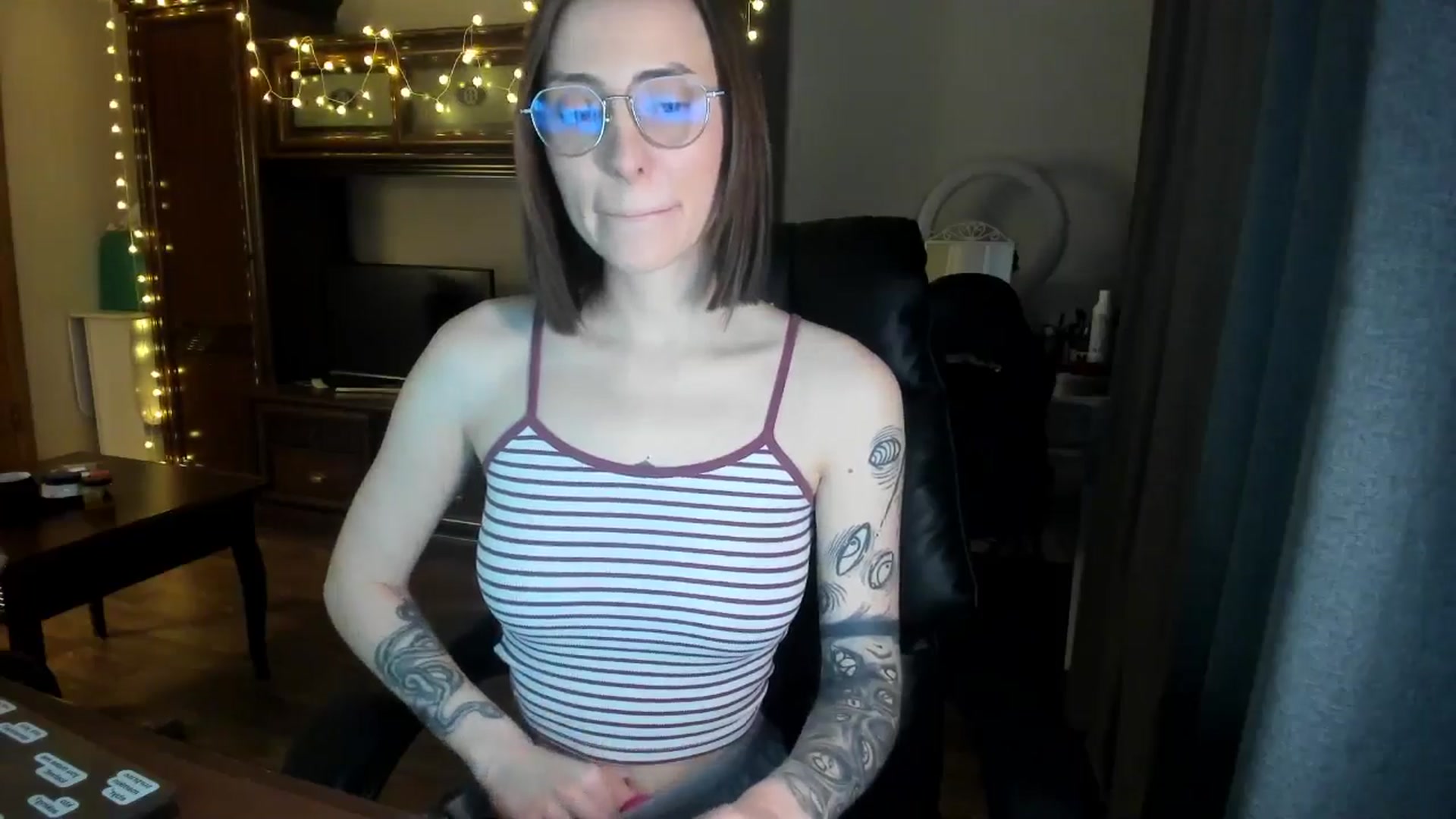 Gallery image thumbnail from Alien_Eva's myfreecams stream on, 02/13/2025, 02:17 image 5 of 20