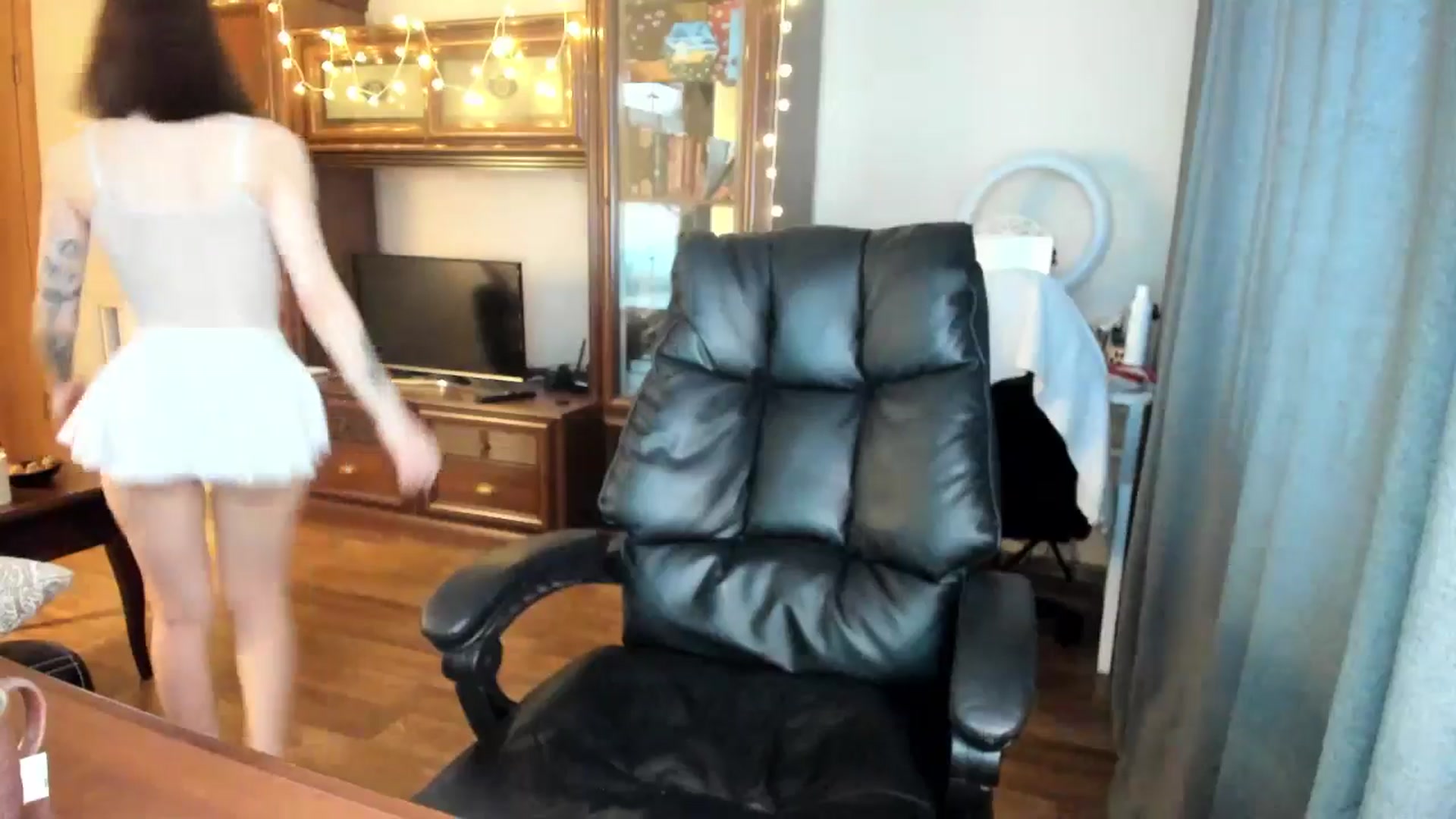 Gallery image thumbnail from Alien_Eva's myfreecams stream on, 02/17/2025, 02:49 image 8 of 20