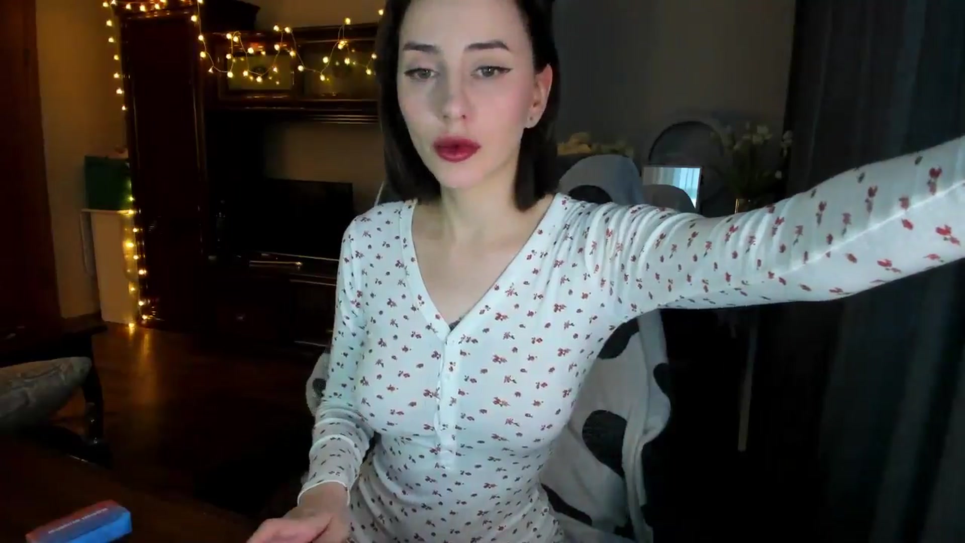 Gallery image thumbnail from Alien_Eva's myfreecams stream on, 03/11/2025, 01:46 image 2 of 20