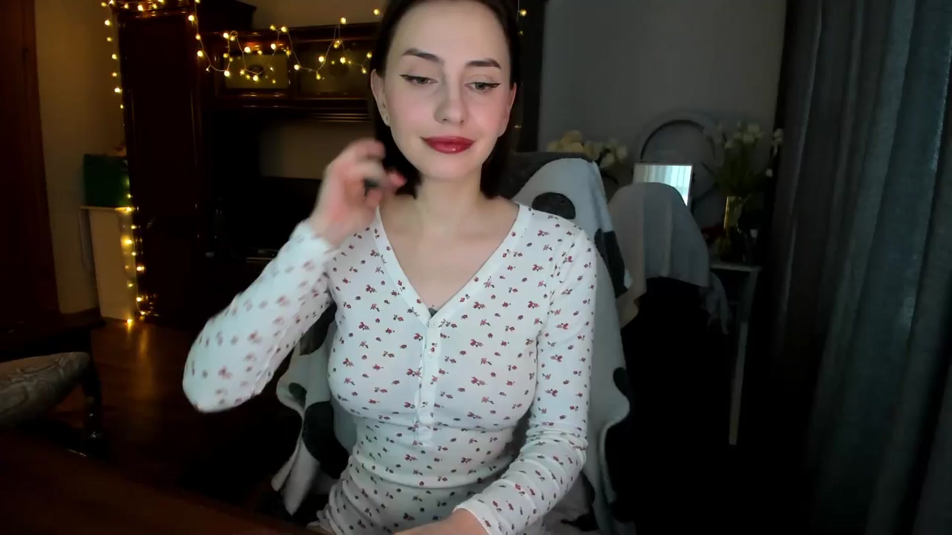 Gallery image thumbnail from Alien_Eva's myfreecams stream on, 03/11/2025, 01:46 image 18 of 20