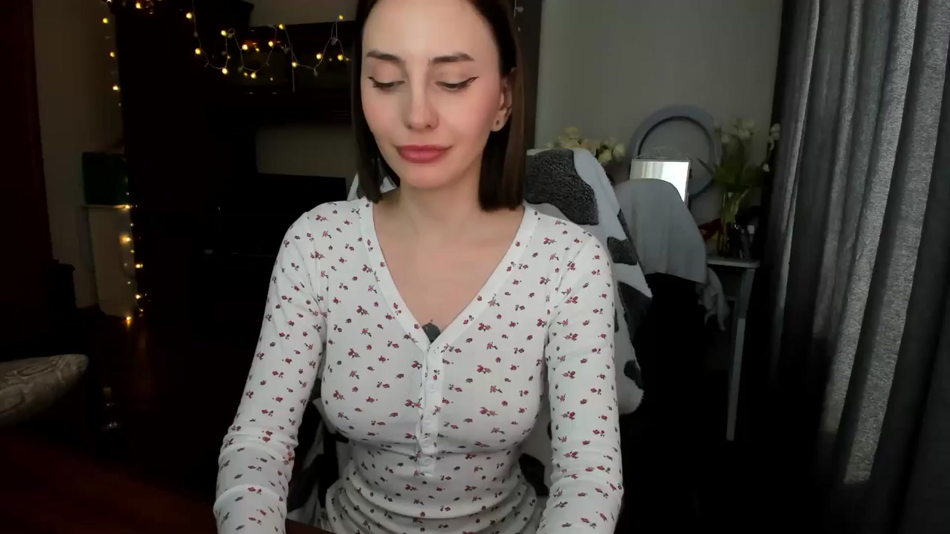 Gallery image thumbnail from Alien_Eva's myfreecams stream on, 03/11/2025, 06:00 image 7 of 20
